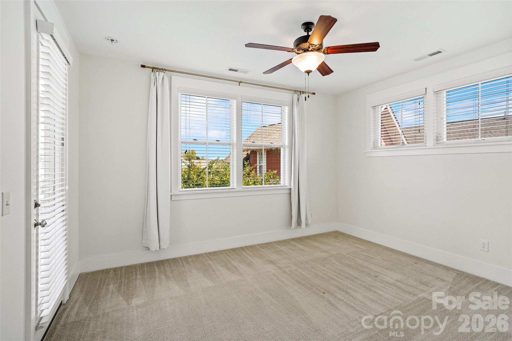 749 Waterscape Court Property Photo 20