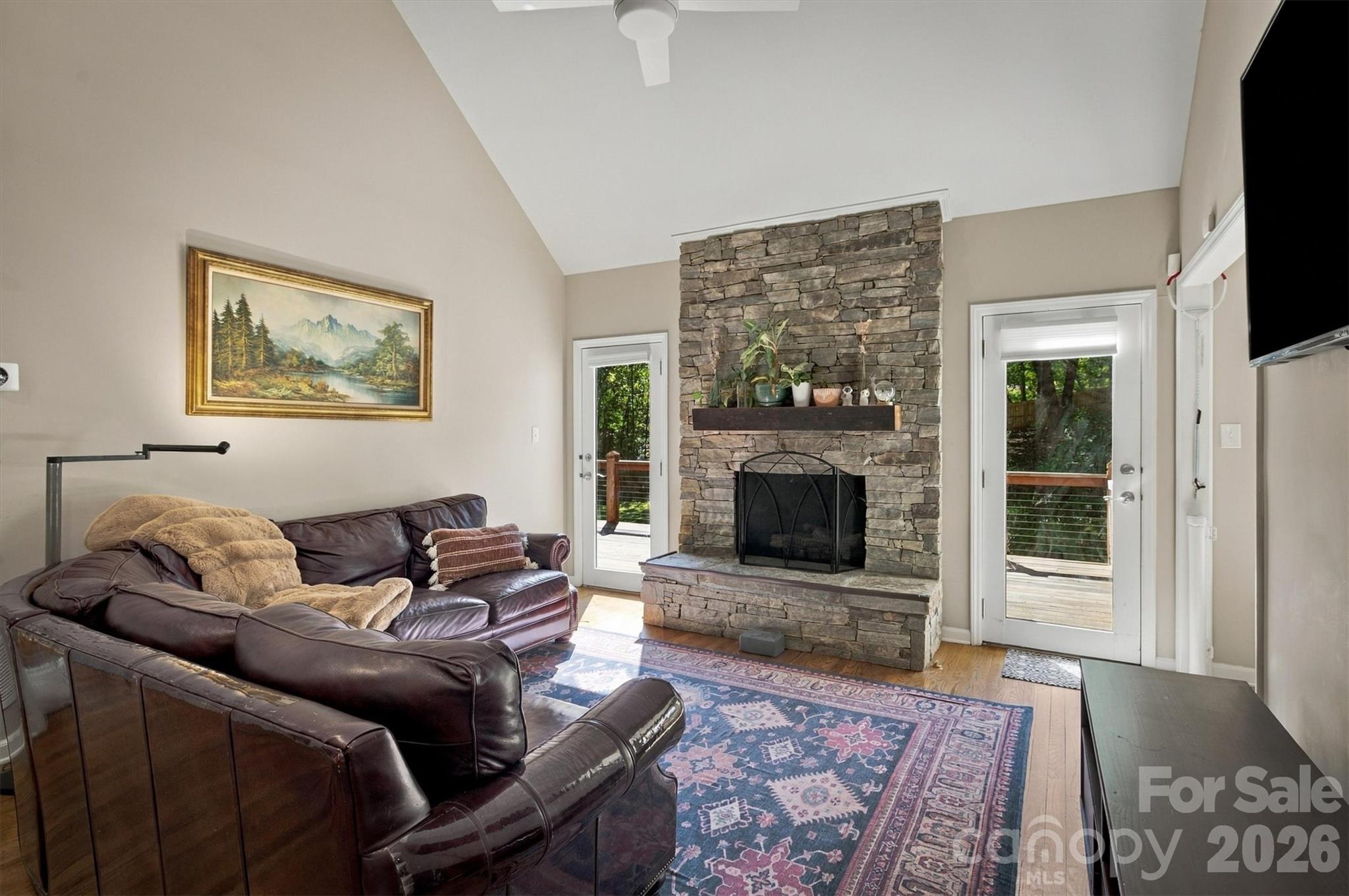 2759 Country Meadows Lane Property Photo 2