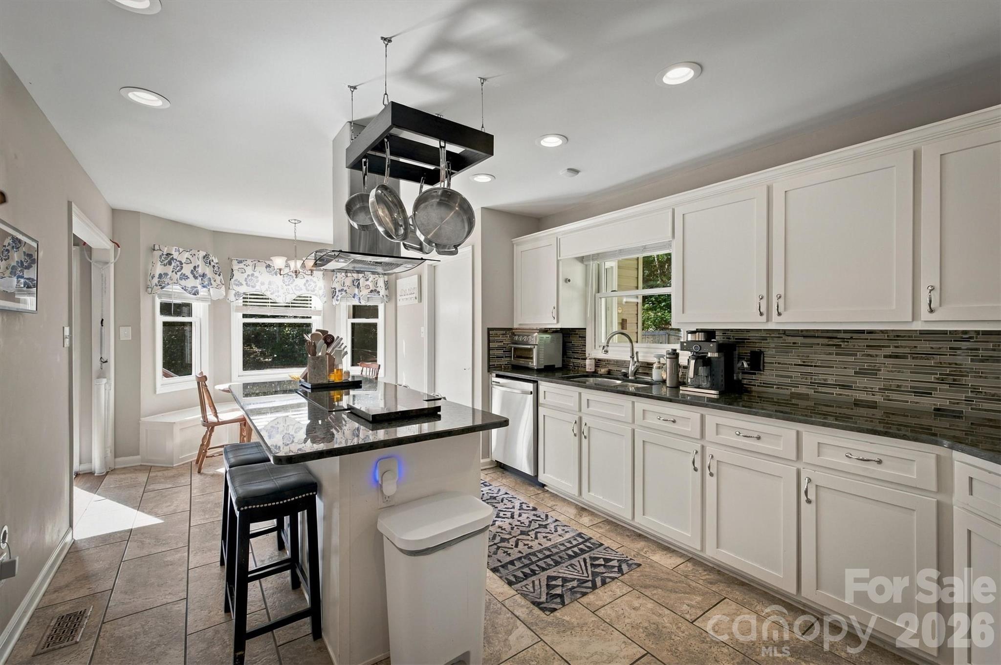 2759 Country Meadows Lane Property Photo 7