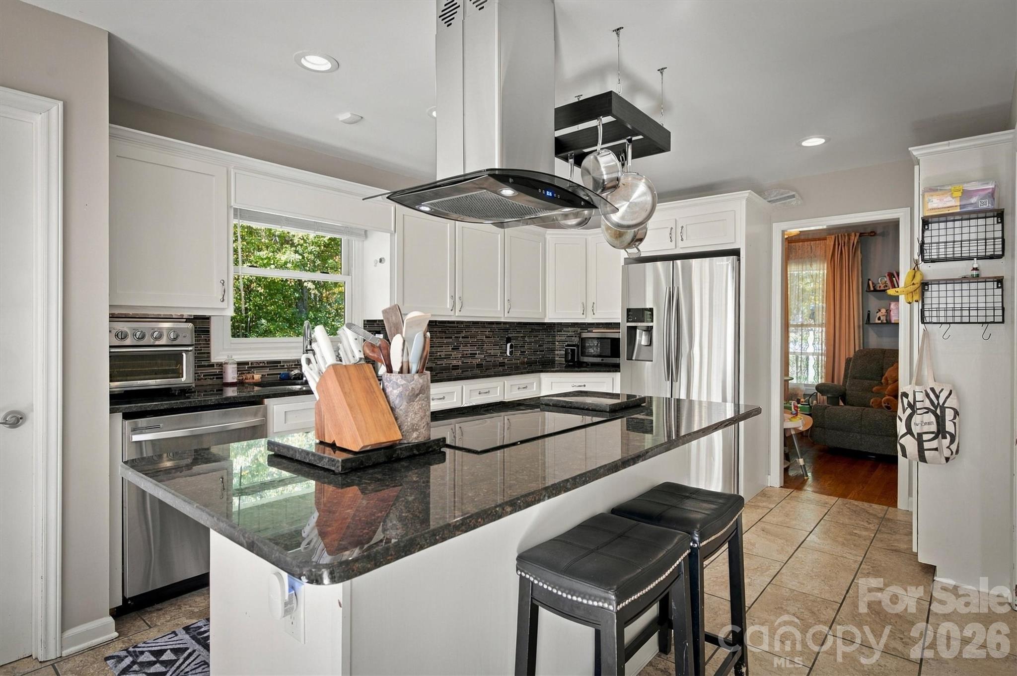 2759 Country Meadows Lane Property Photo 9