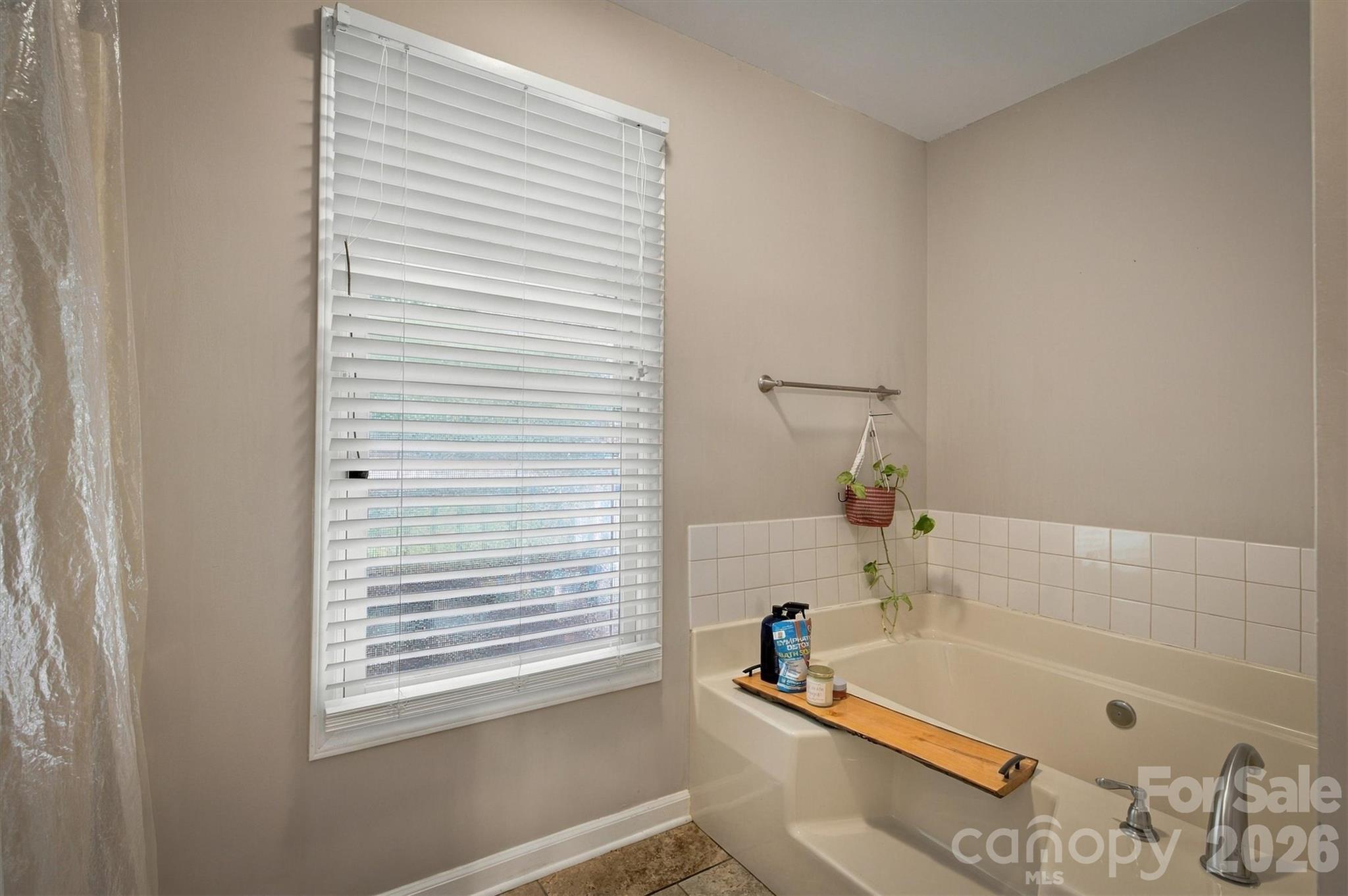 2759 Country Meadows Lane Property Photo 14