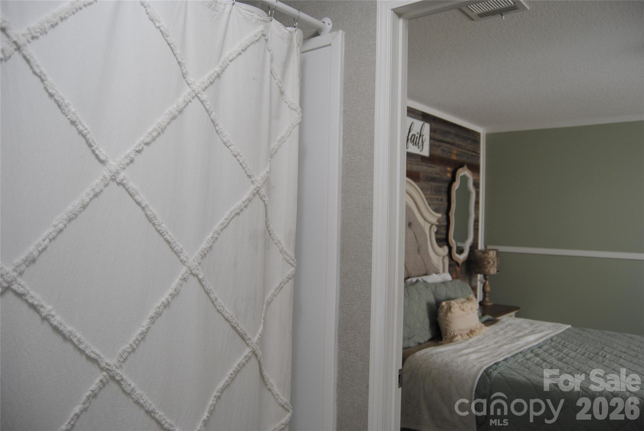 2759 Lockhart Road Property Photo 11