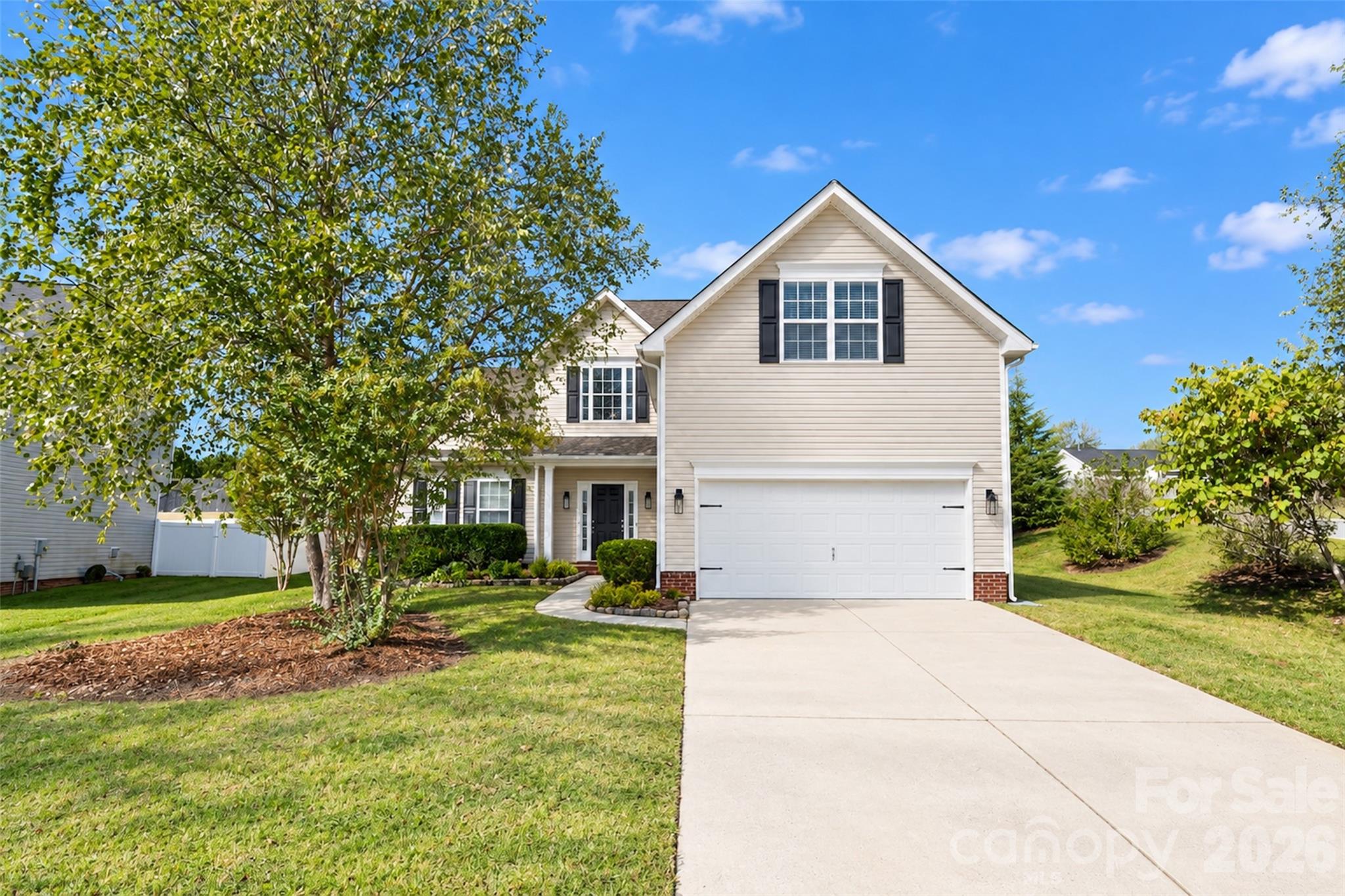 5240 Ellie Court Property Photo 1