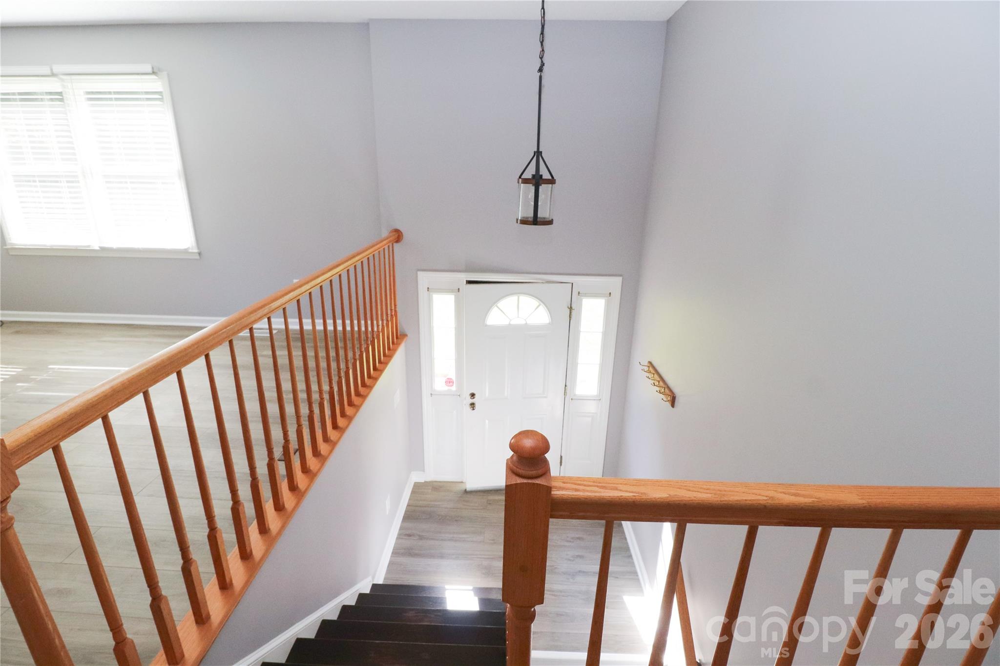 1896 Timber Trace Property Photo 14