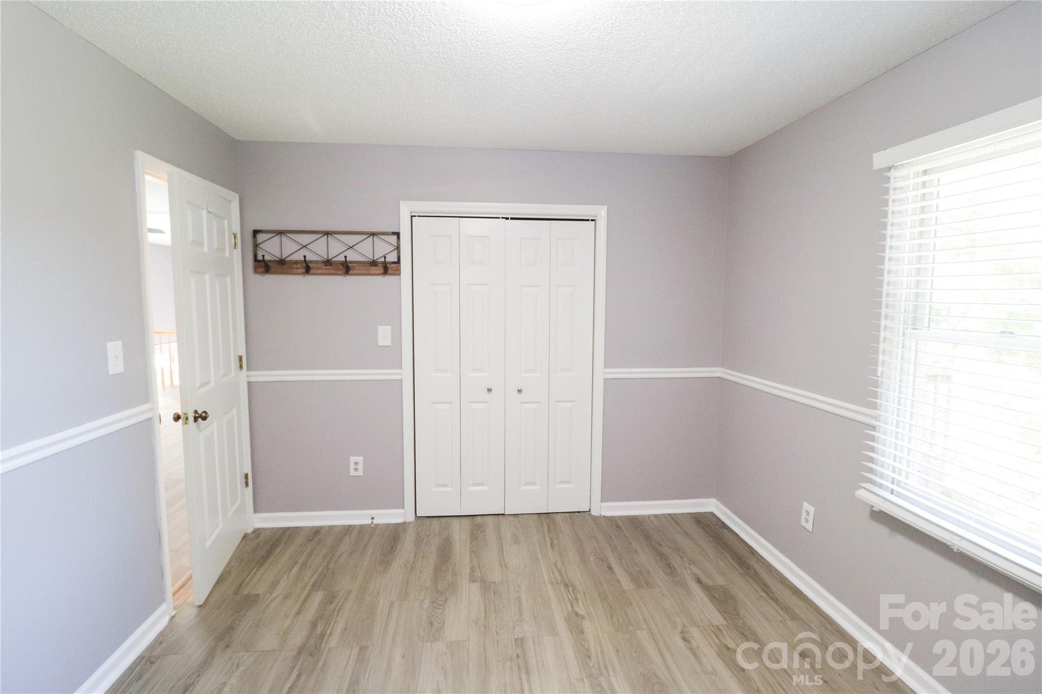 1896 Timber Trace Property Photo 29