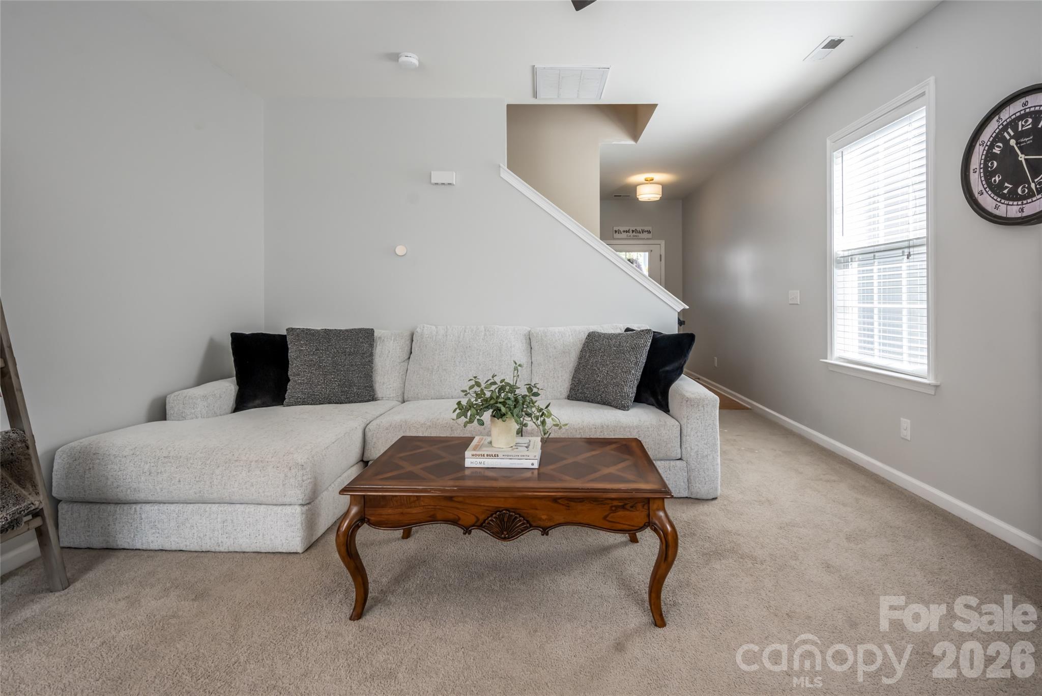 34 Manderley Way Property Photo 9