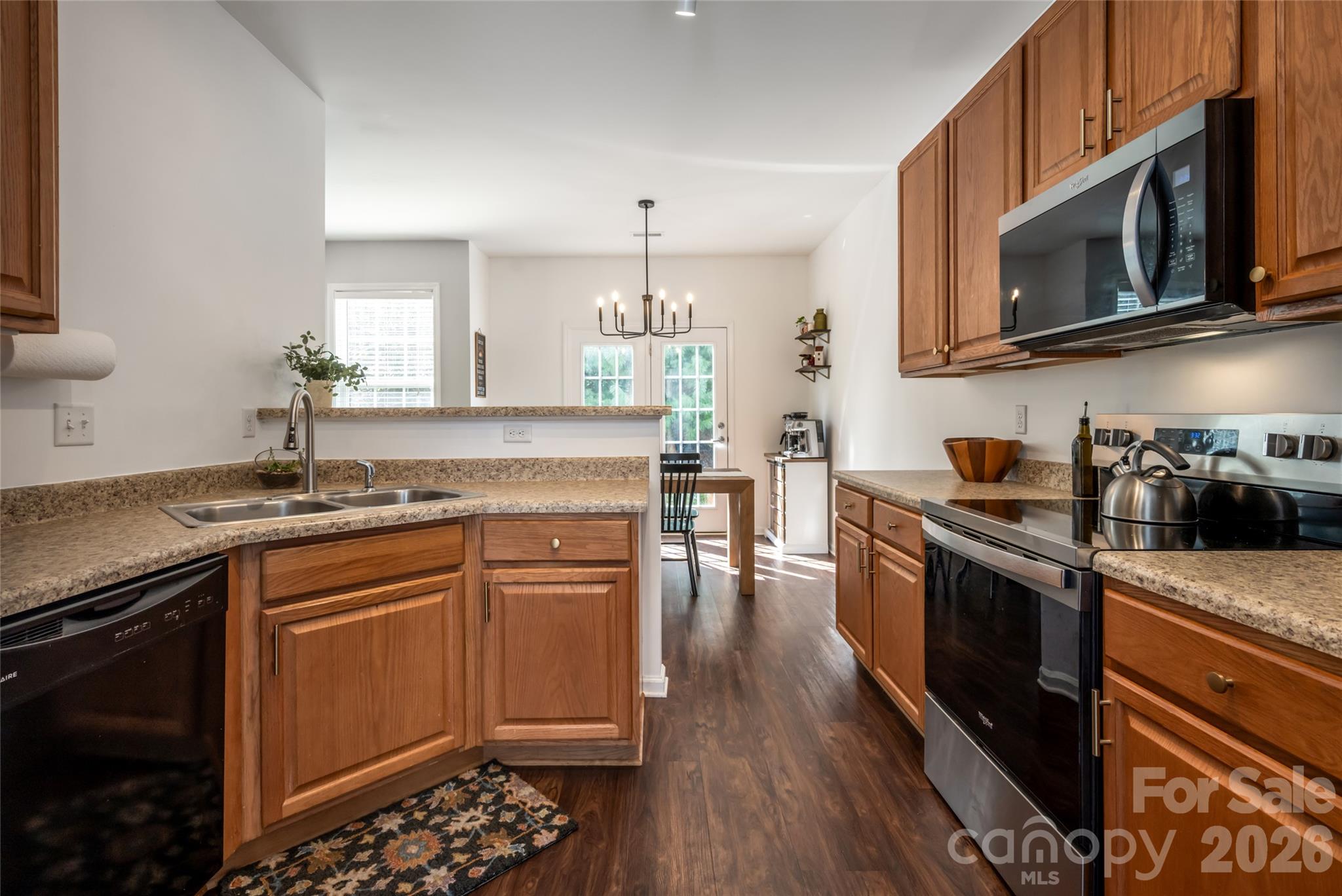 34 Manderley Way Property Photo 12