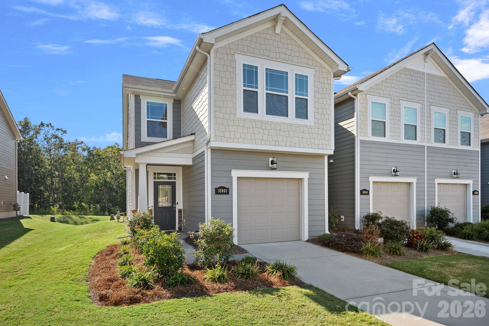 18048 Pear Hawthorne Drive Property Photo 1