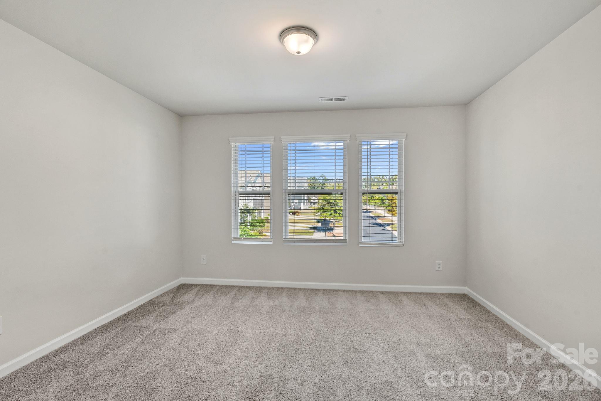18048 Pear Hawthorne Drive Property Photo 19