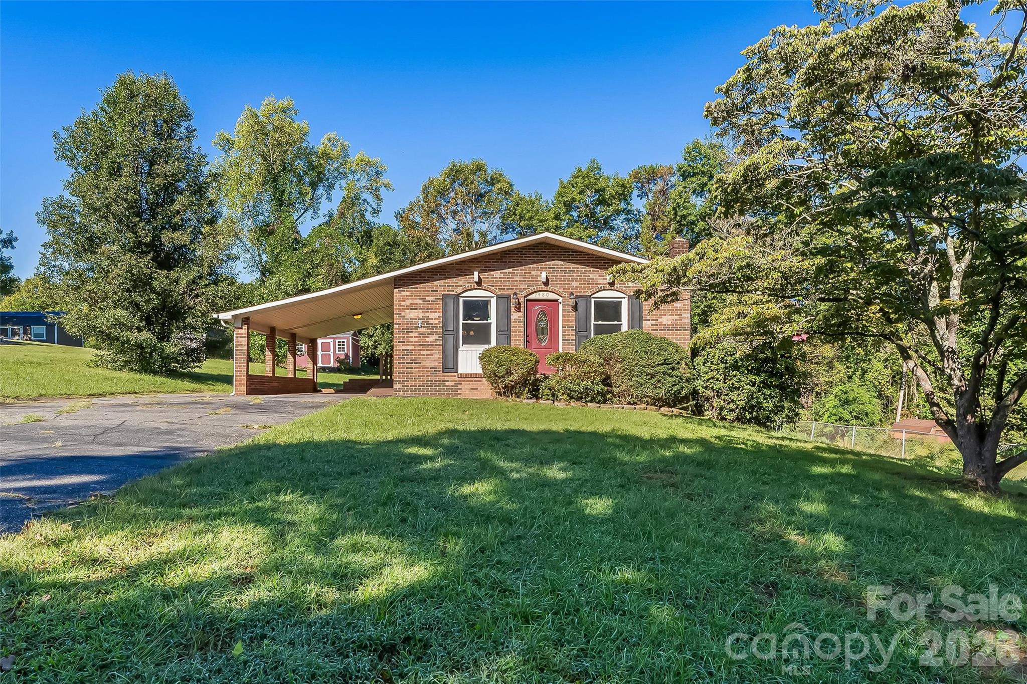2480 Raintree Street Property Photo 1