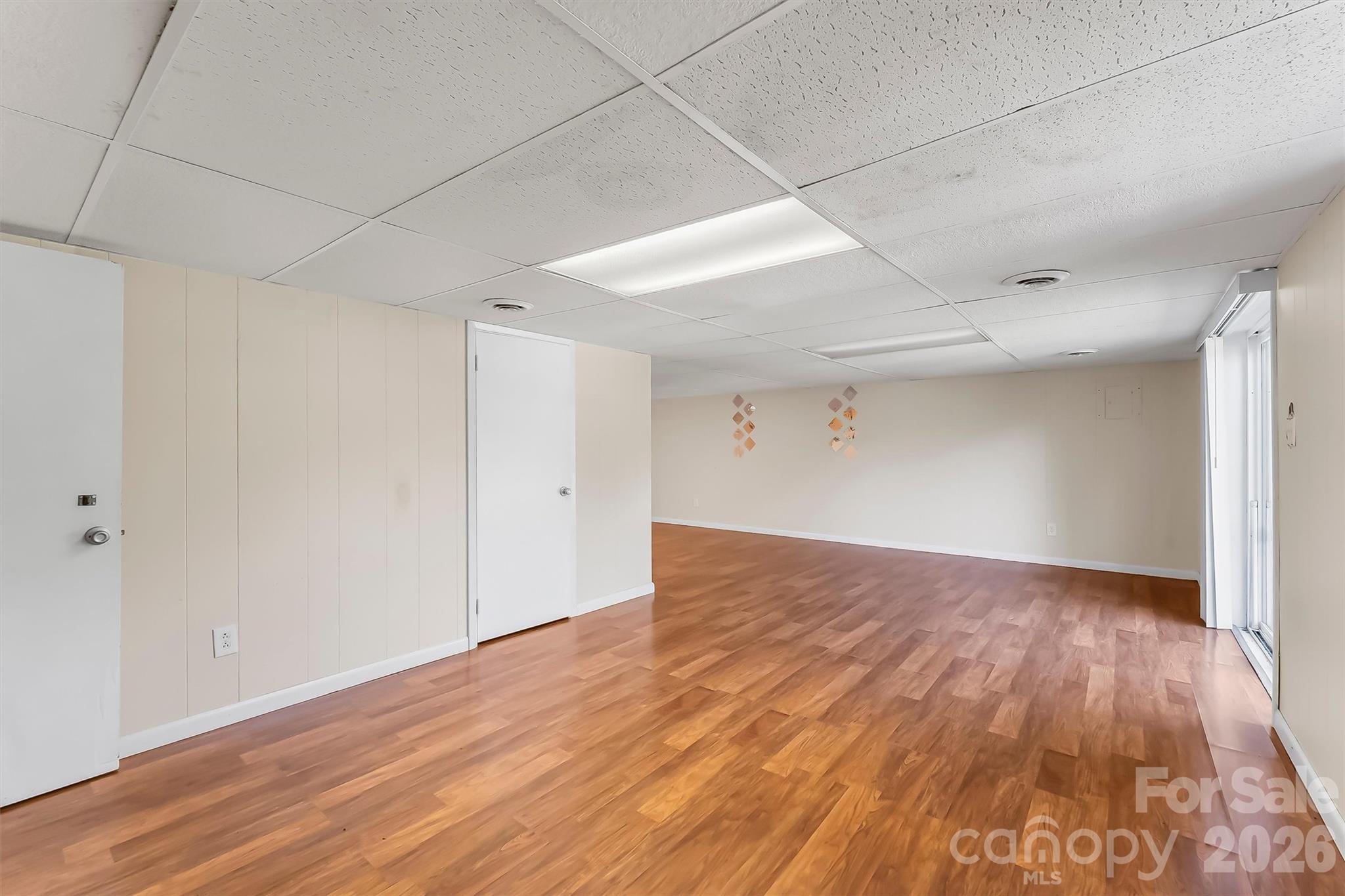2480 Raintree Street Property Photo 21