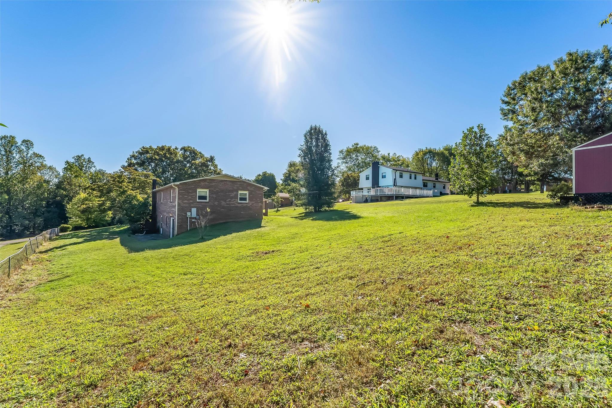 2480 Raintree Street Property Photo 26