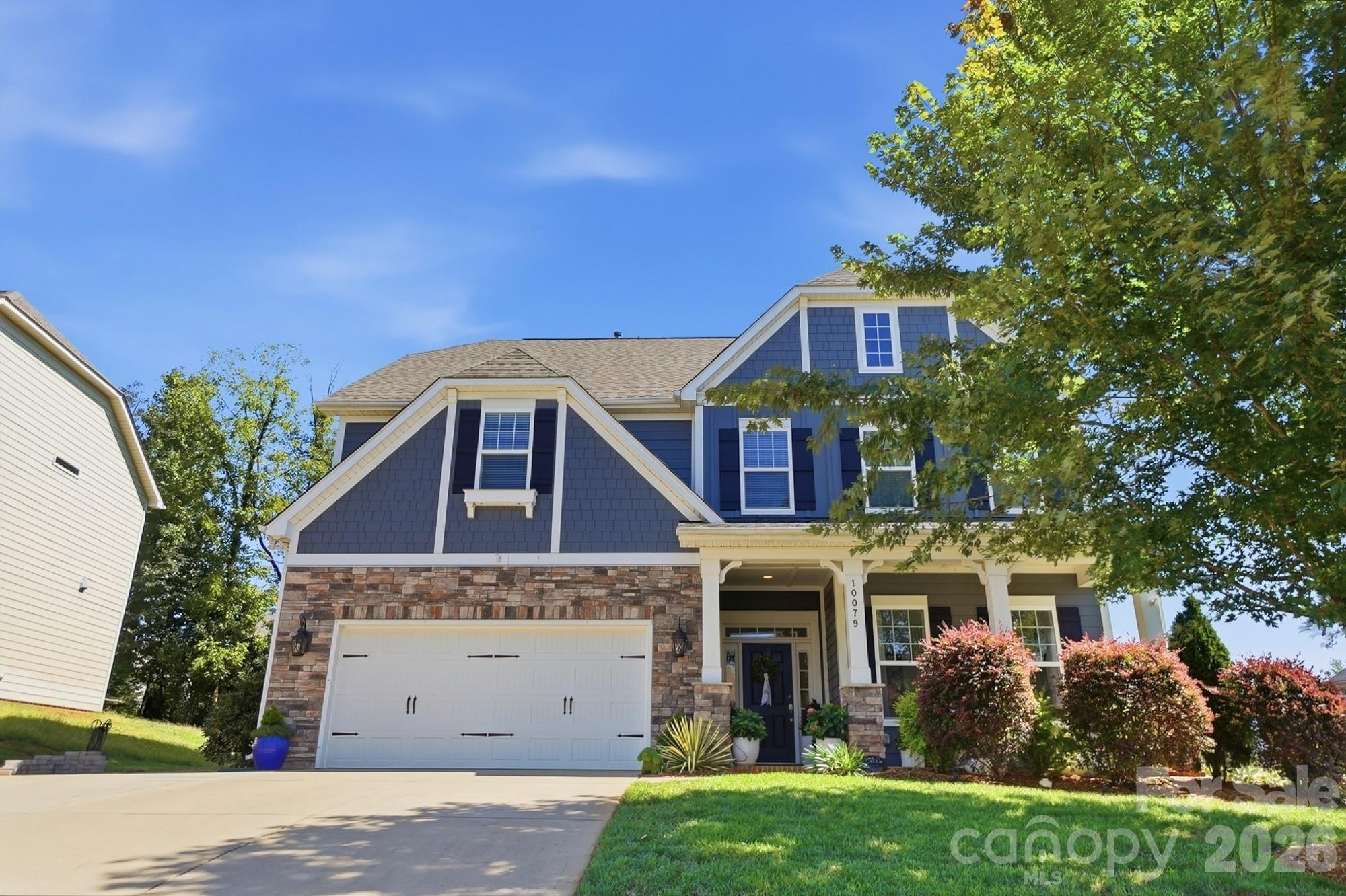 10079 Fox Trotter Lane Property Photo 1