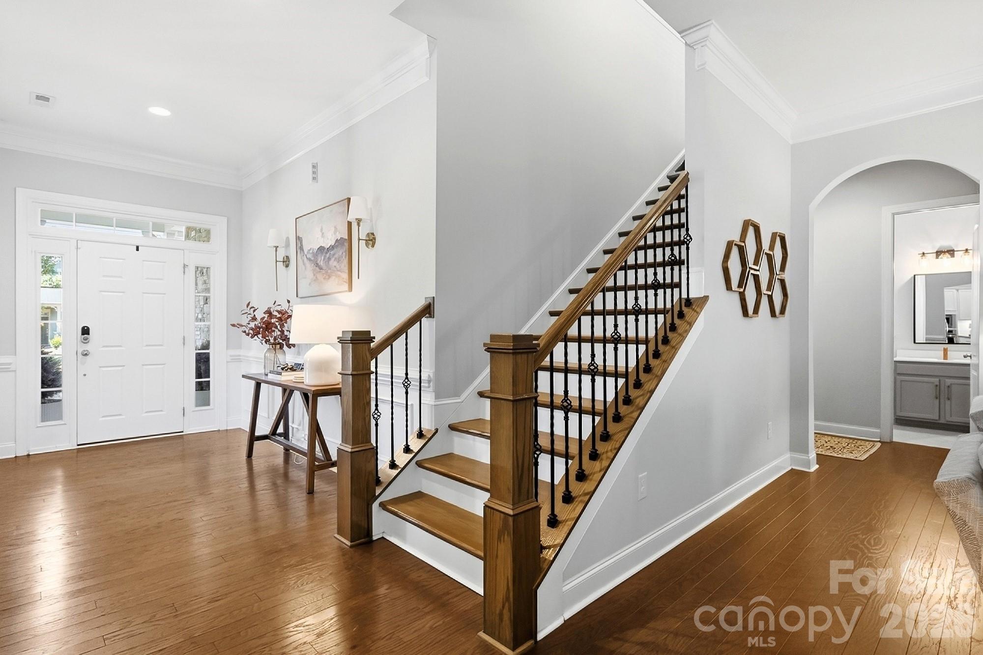 10079 Fox Trotter Lane Property Photo 7