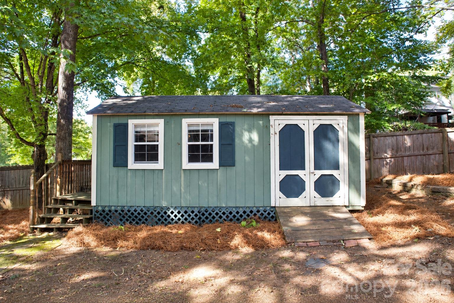101 Antelope Drive Property Photo 8