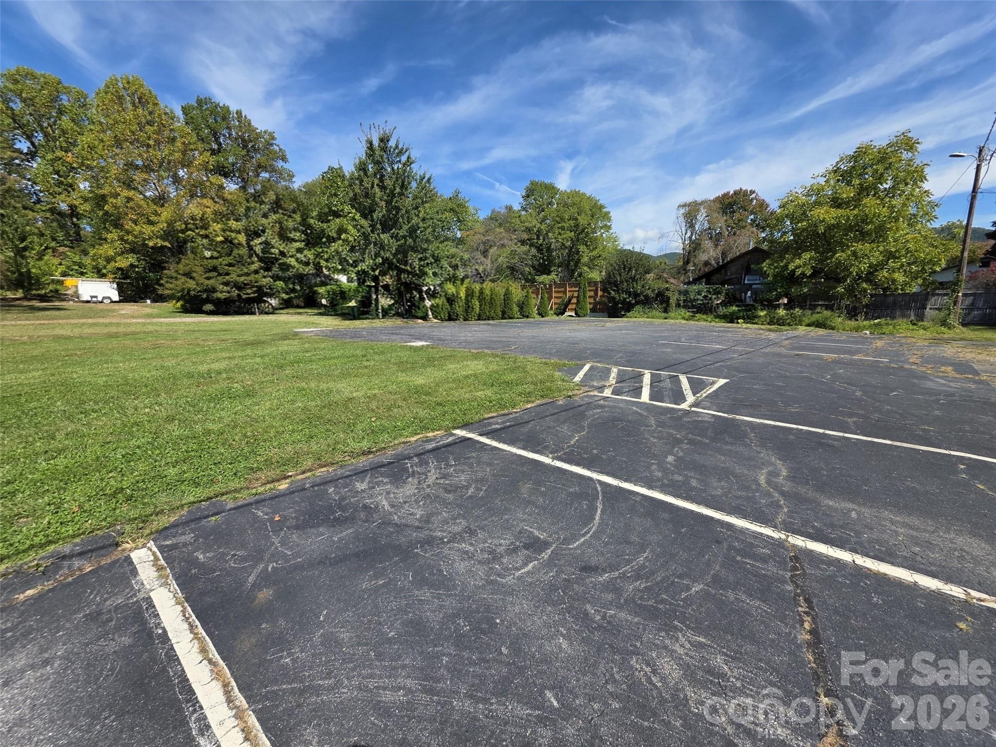 111 S Richardson Boulevard Property Photo 7