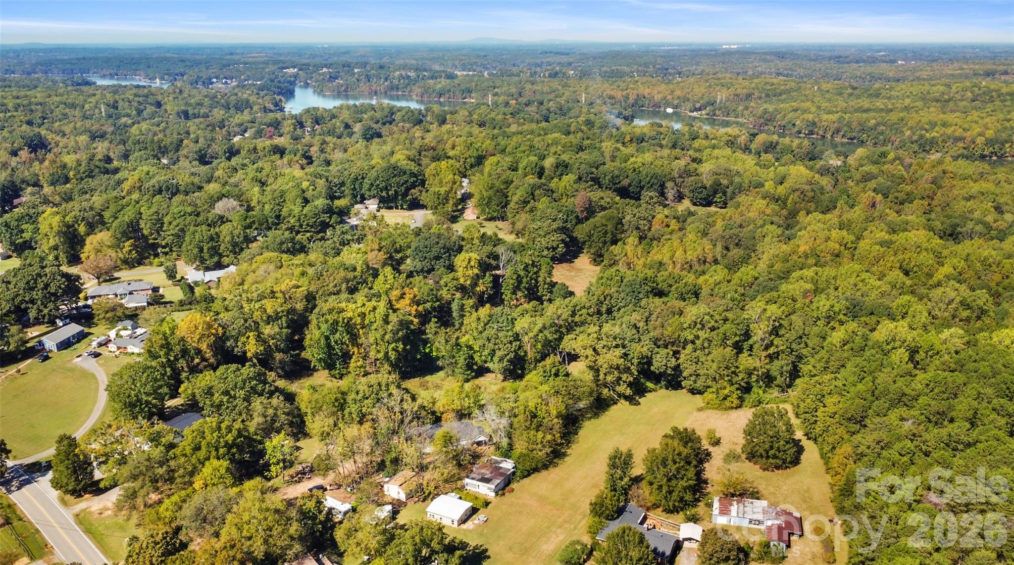 5525 Mount Holly Huntersville Road Property Photo 1