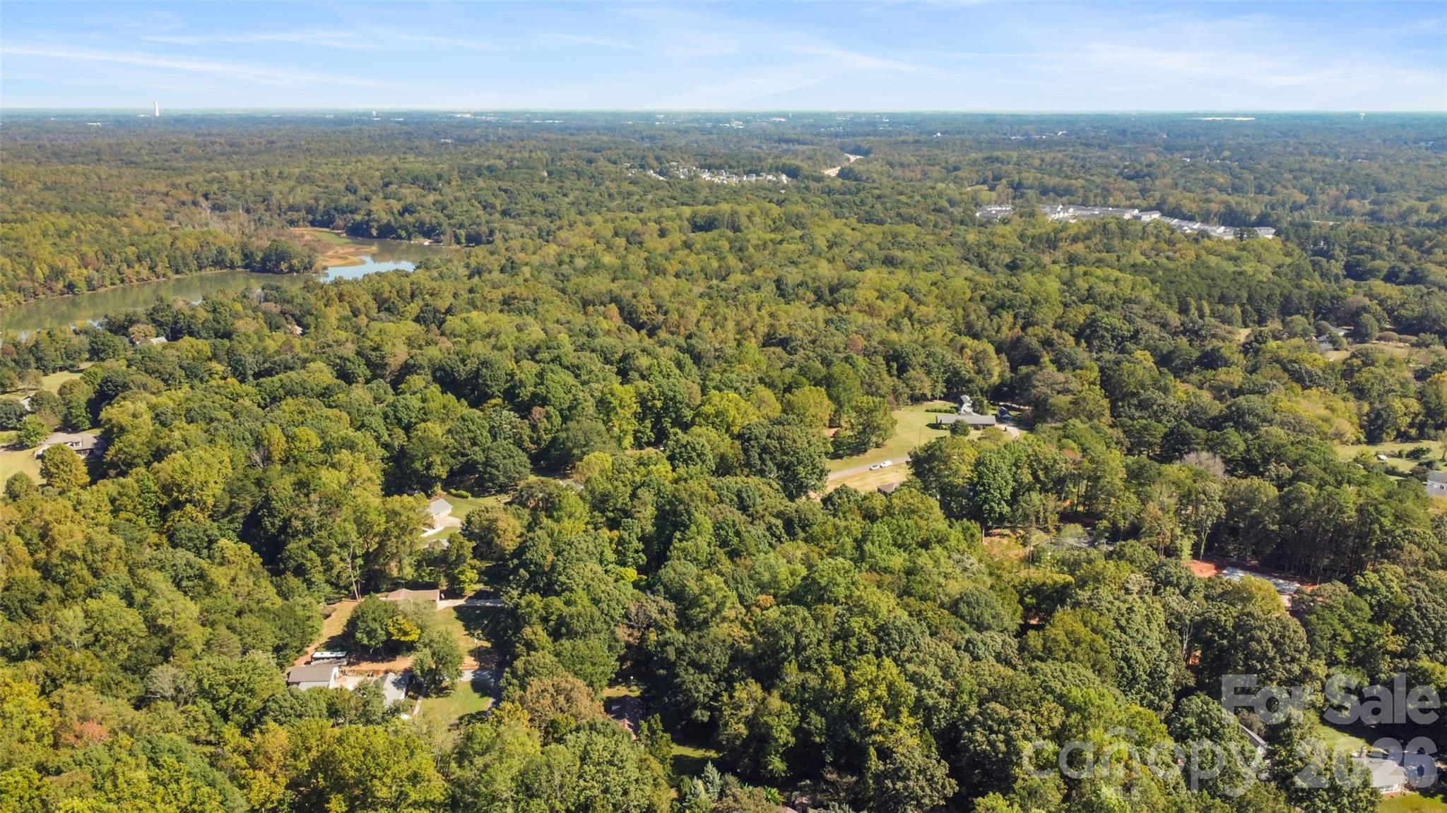 5525 Mount Holly Huntersville Road Property Photo 3