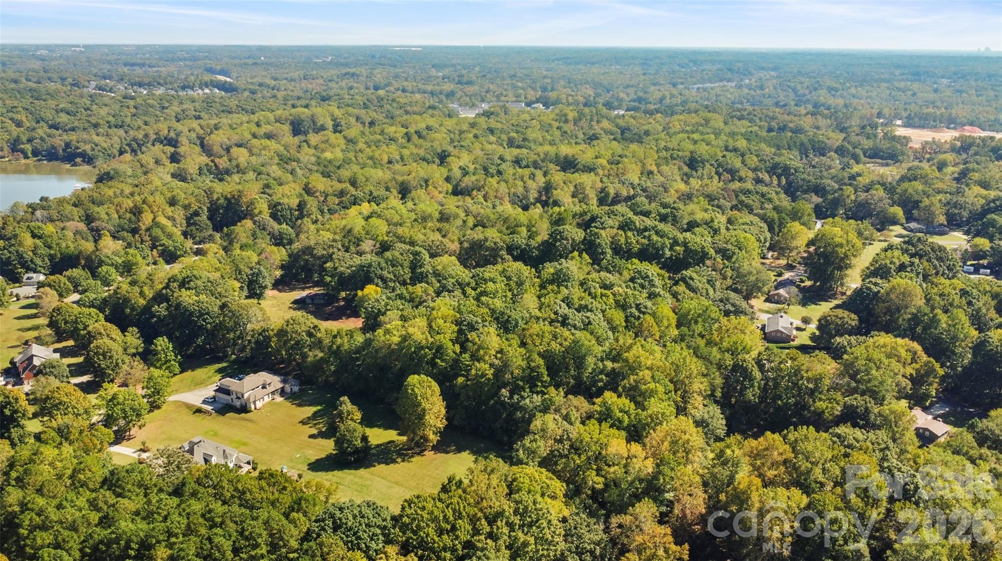 5525 Mount Holly Huntersville Road Property Photo 4