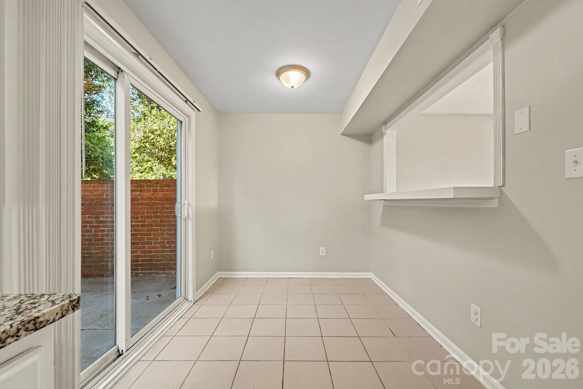 11059 Hunter Trail Lane Property Photo 12