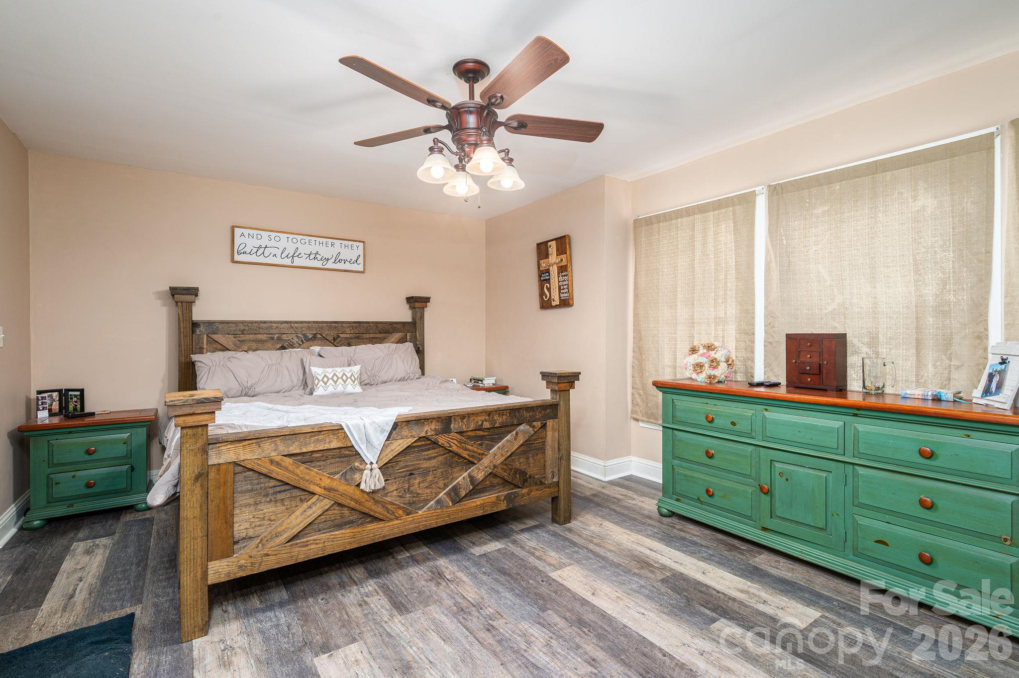 2564 Lynn Mountain Road Property Photo 15