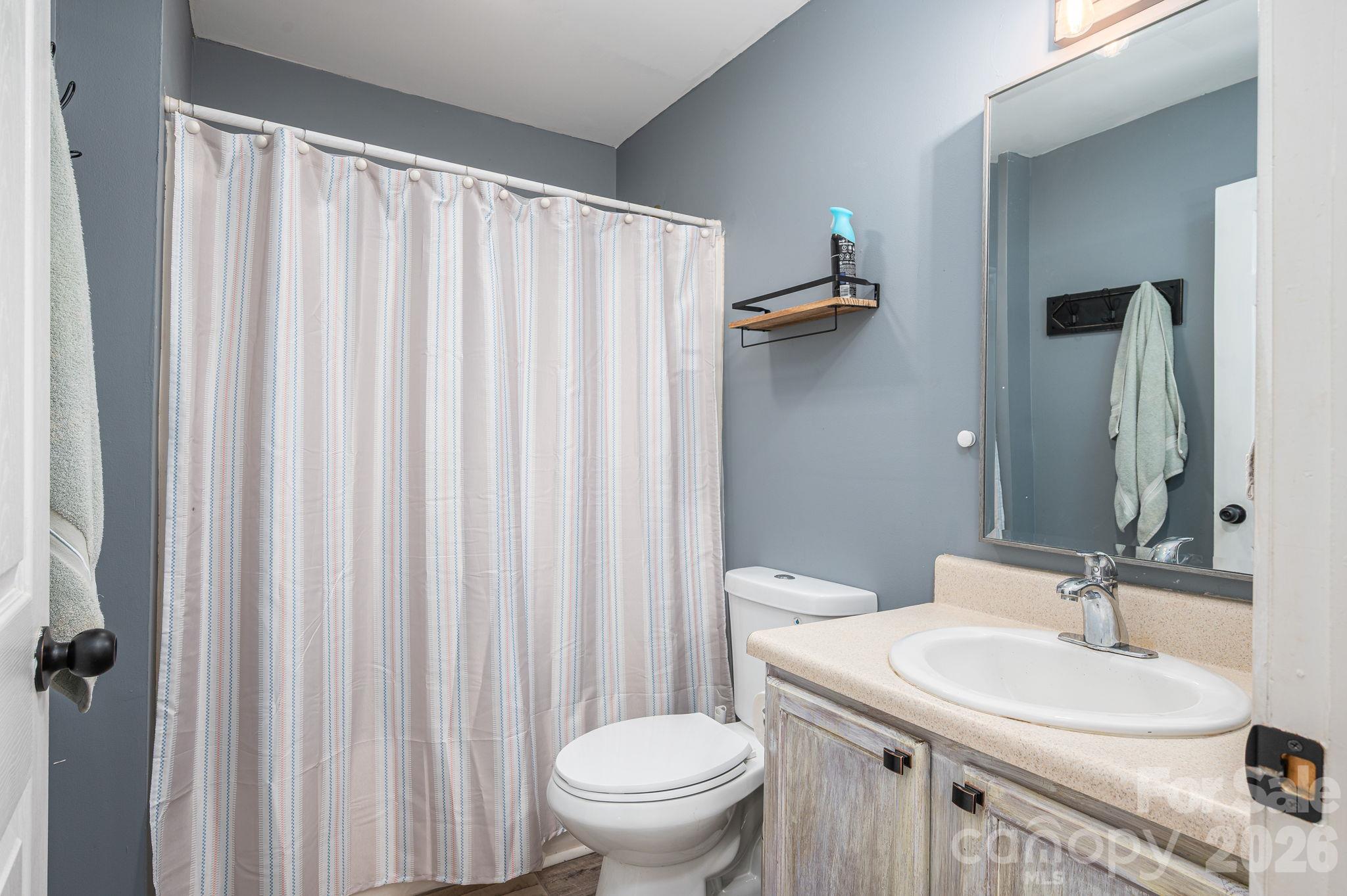 2564 Lynn Mountain Road Property Photo 20