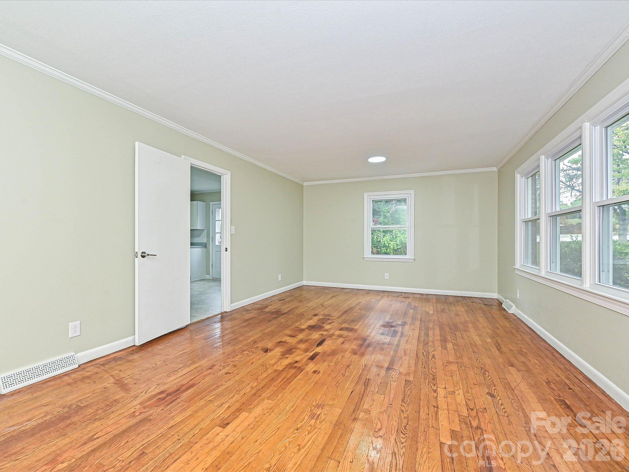 655 Greenbriar Avenue Lot 11 Blk 1 Property Photo 3