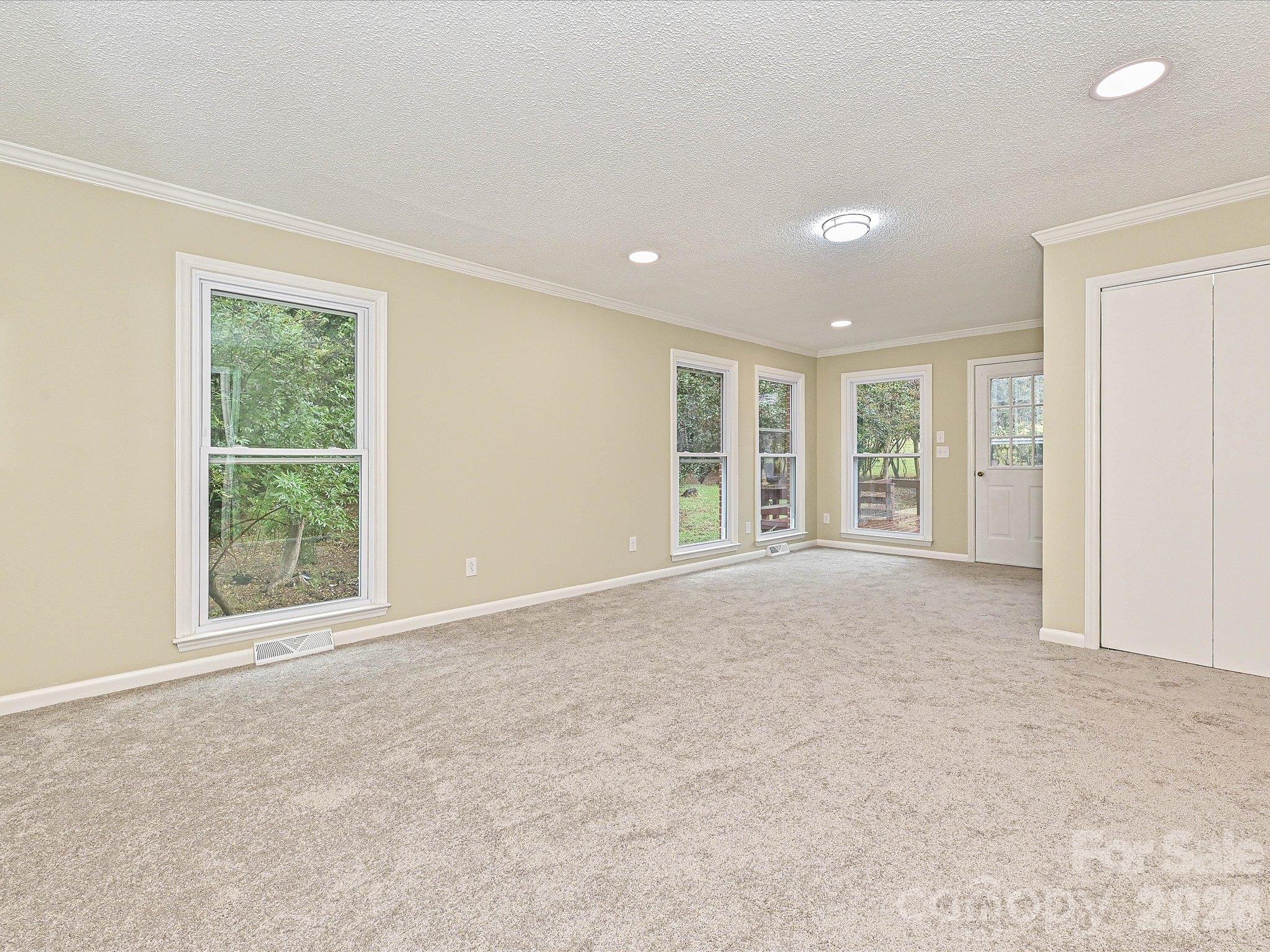655 Greenbriar Avenue Lot 11 Blk 1 Property Photo 15