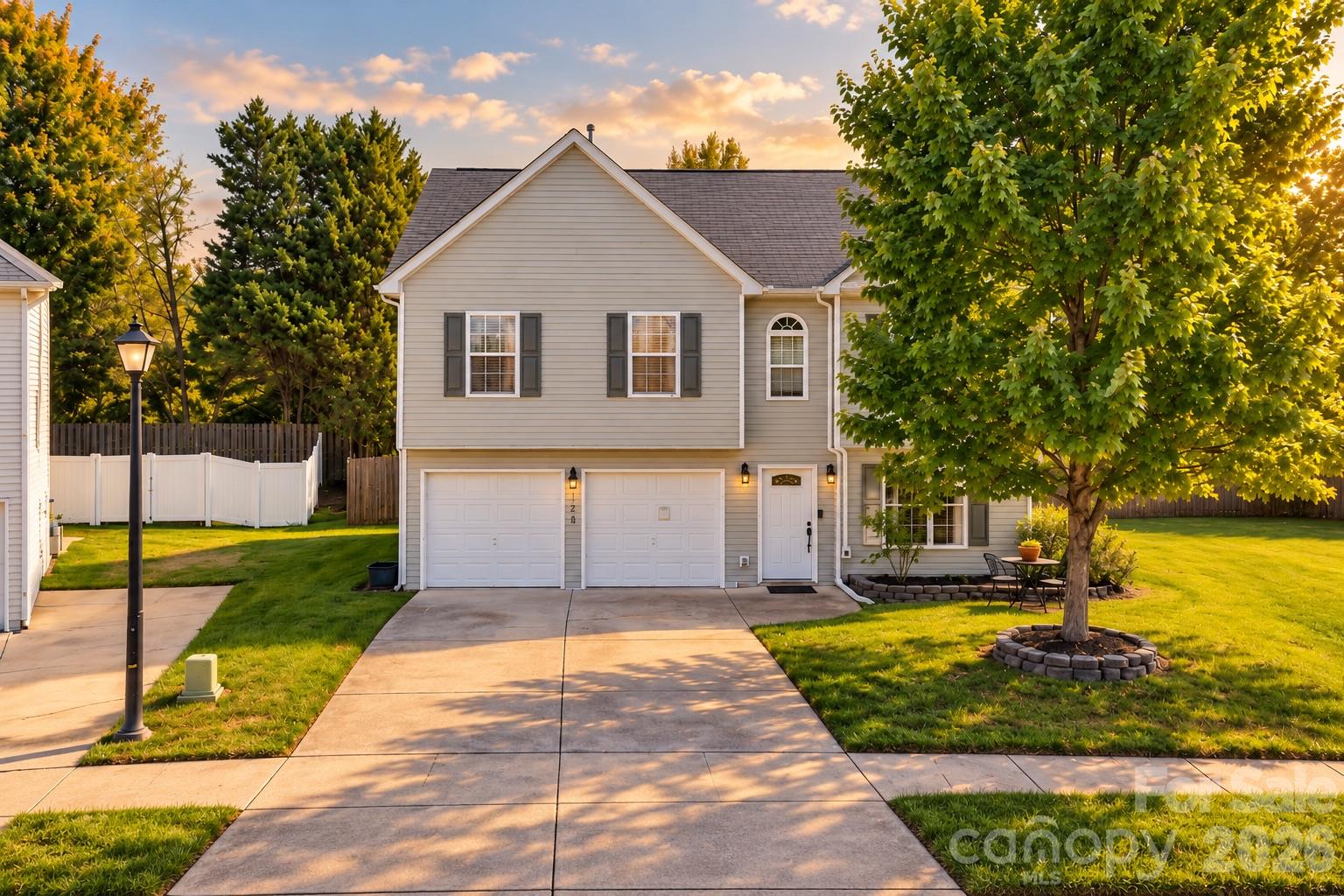 120 Copes Court Property Photo 1
