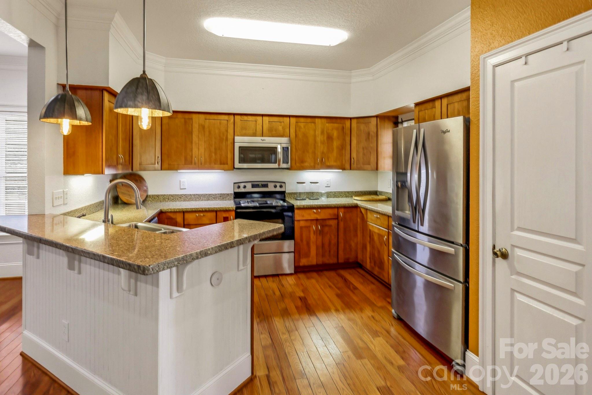 363 Twin K Drive Property Photo 5