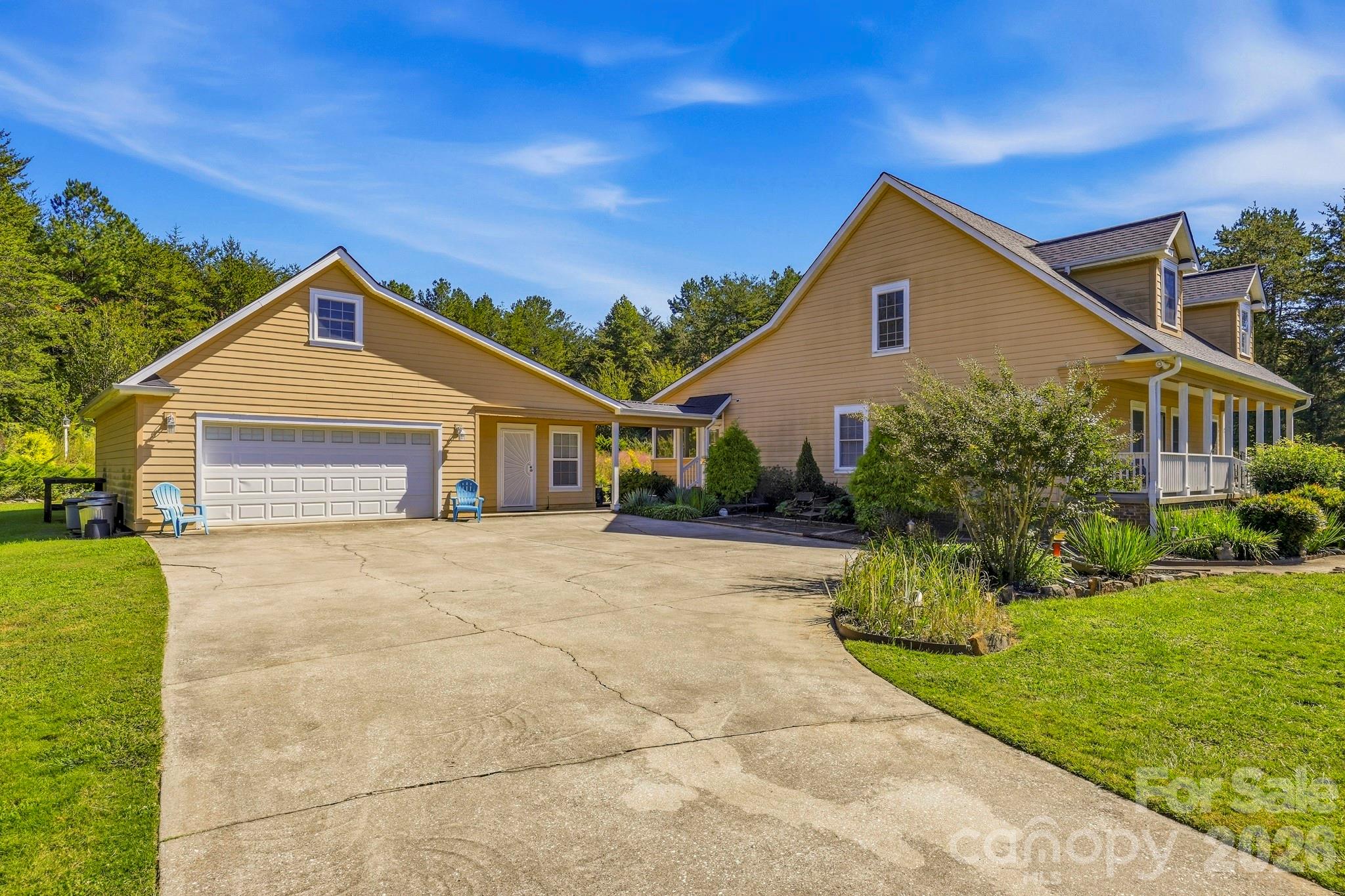 363 Twin K Drive Property Photo 26