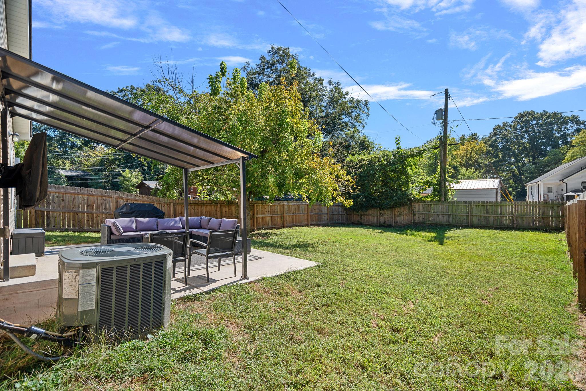 521 Porter Street Property Photo 17
