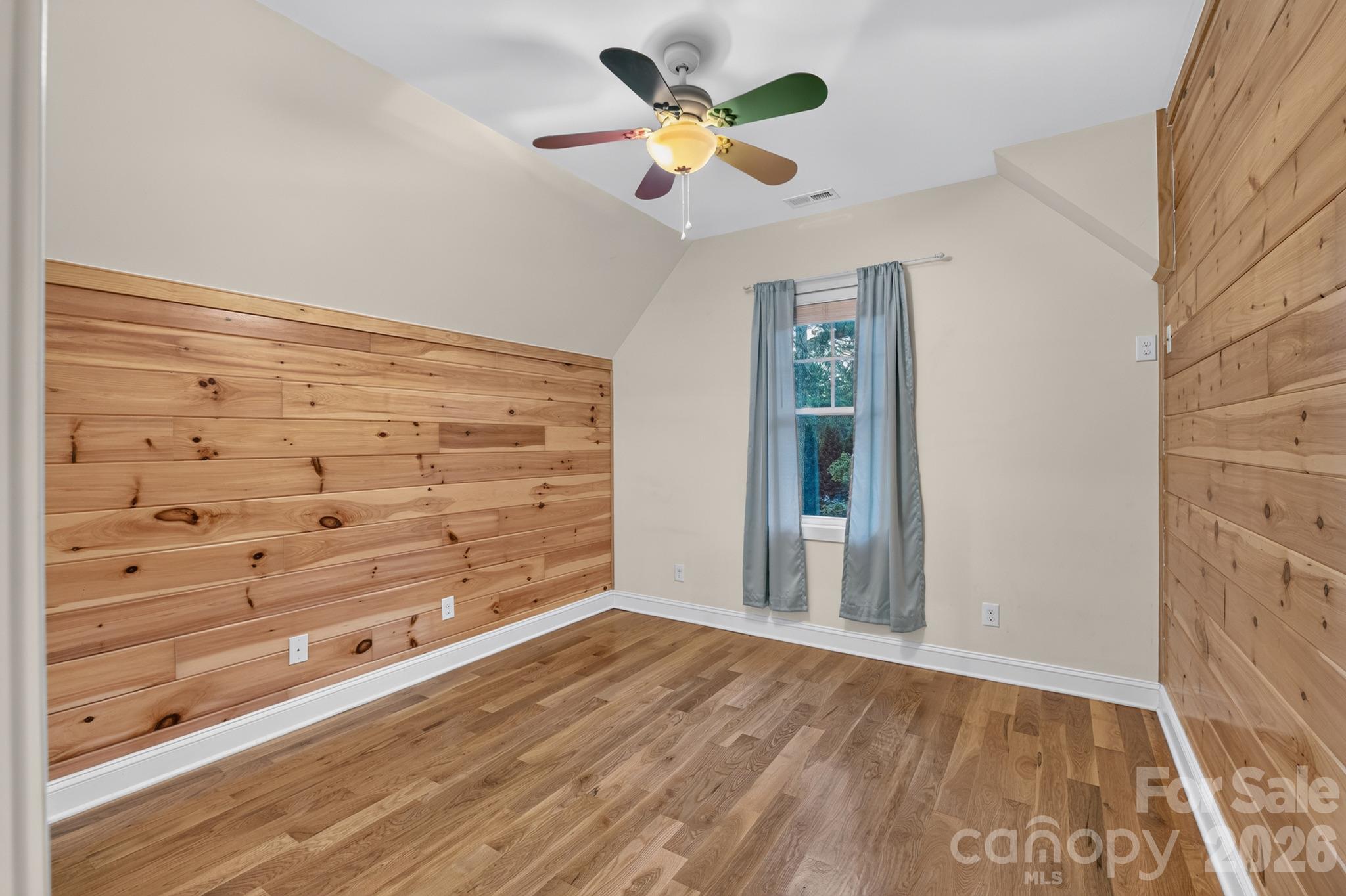 5596 Bridgewater Drive Property Photo 27