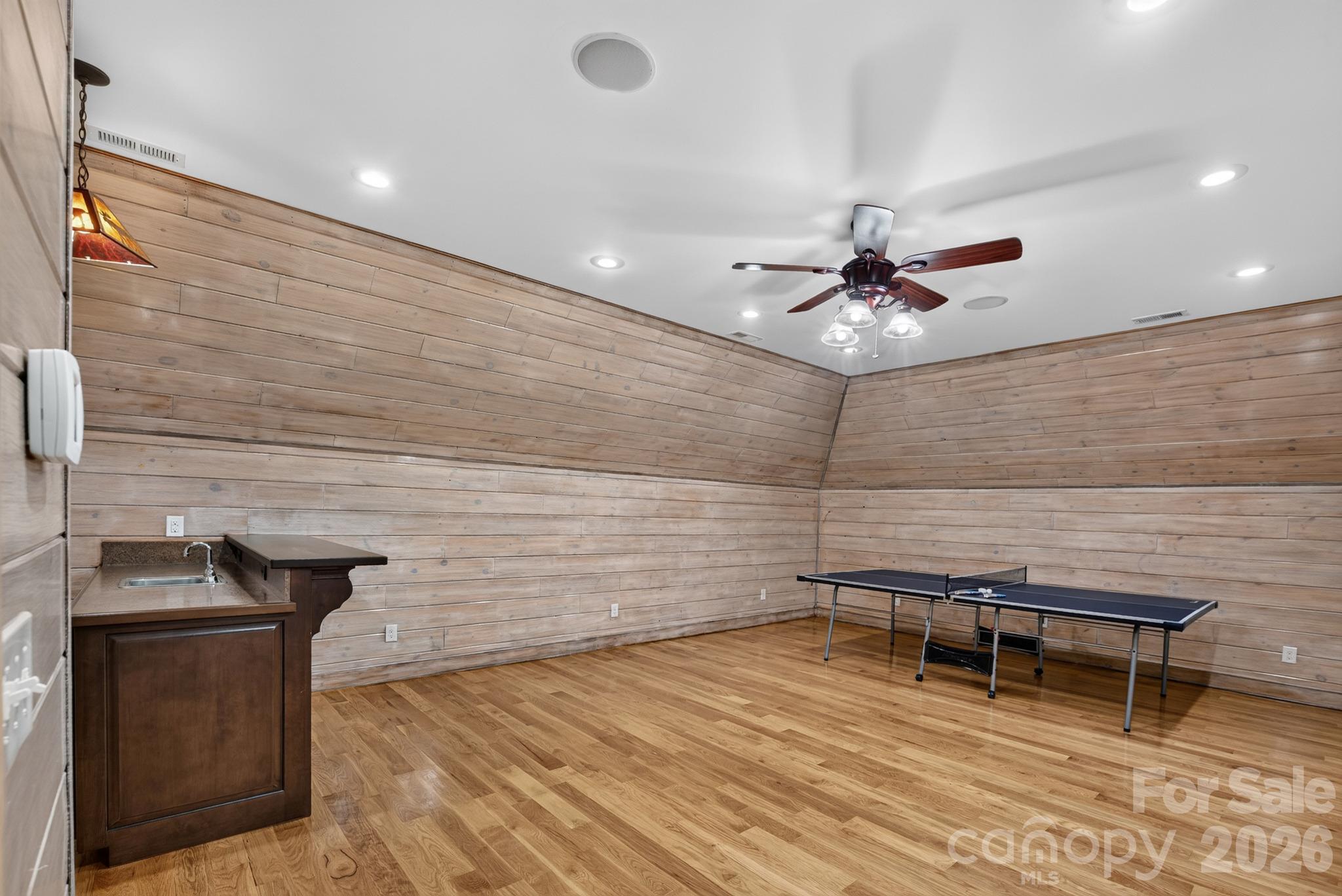 5596 Bridgewater Drive Property Photo 29