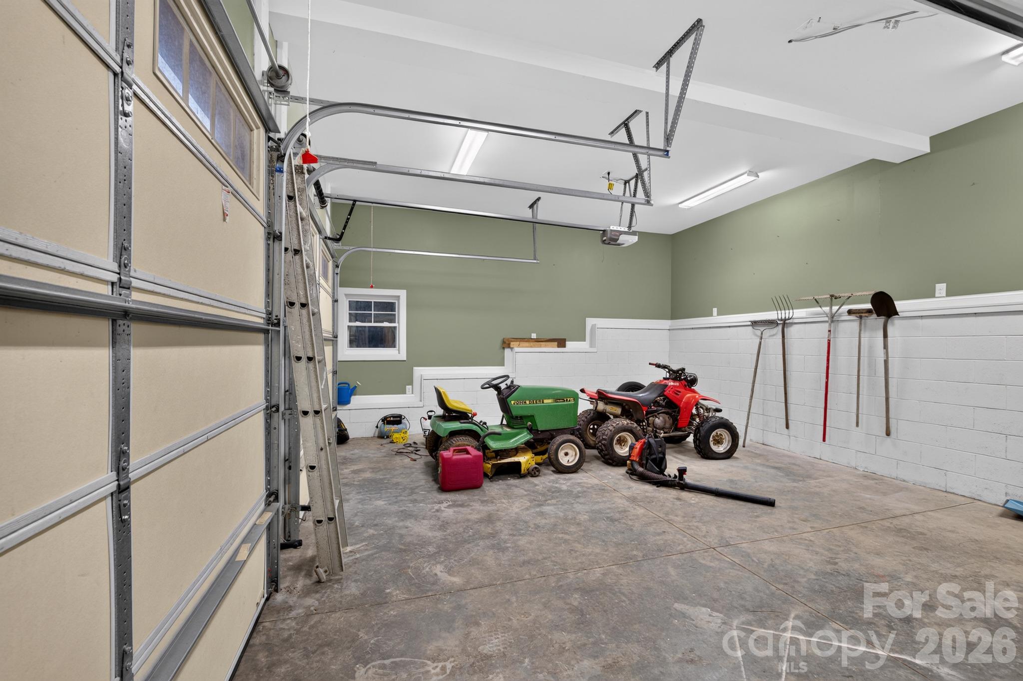 5596 Bridgewater Drive Property Photo 36