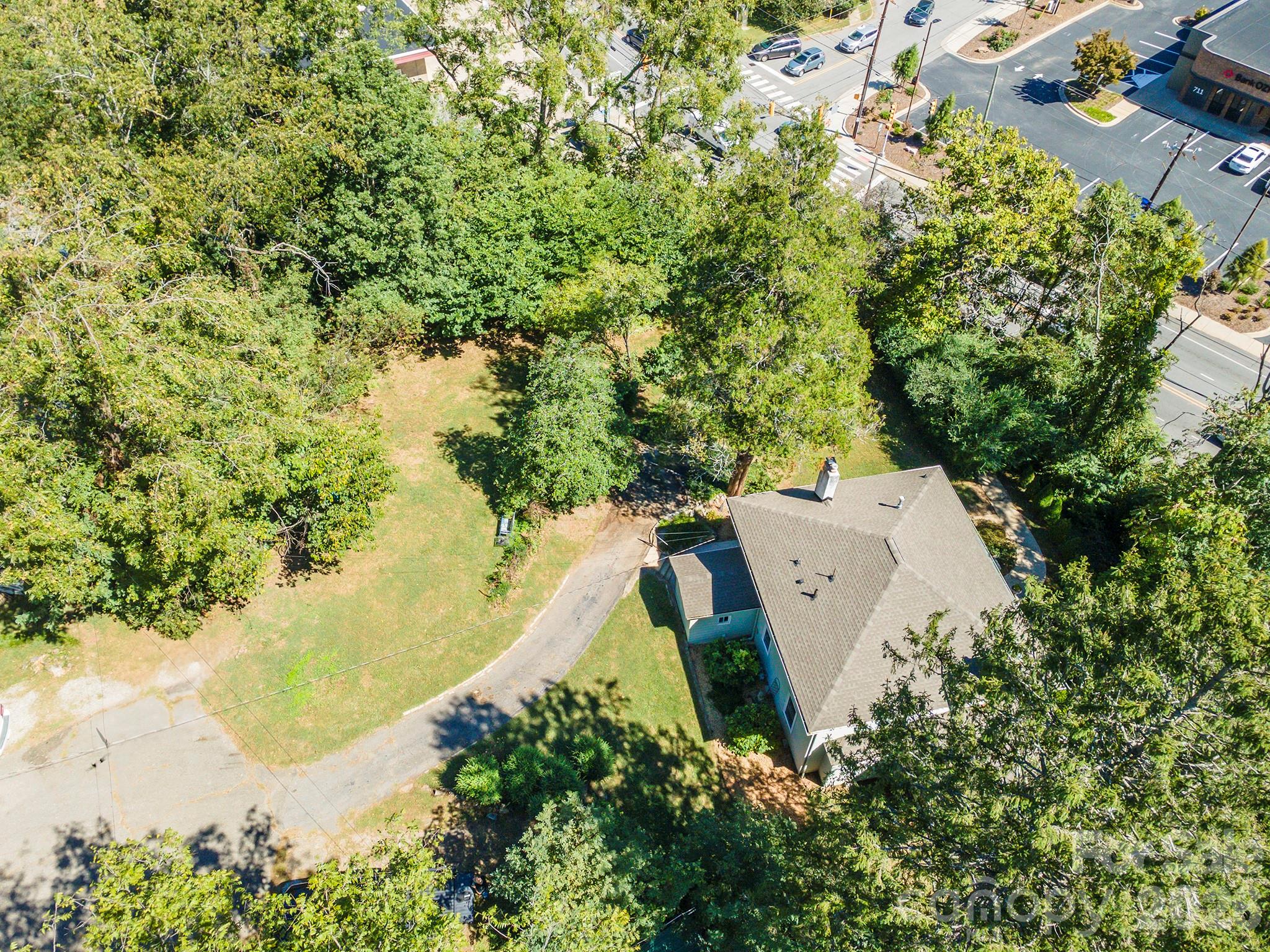710 Merrimon Avenue Property Photo 7