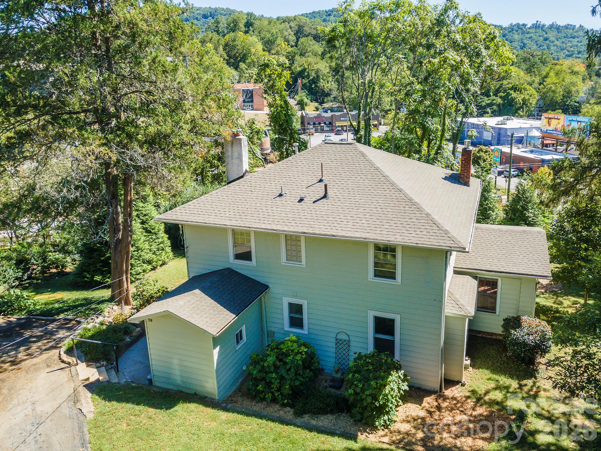 710 Merrimon Avenue Property Photo 8
