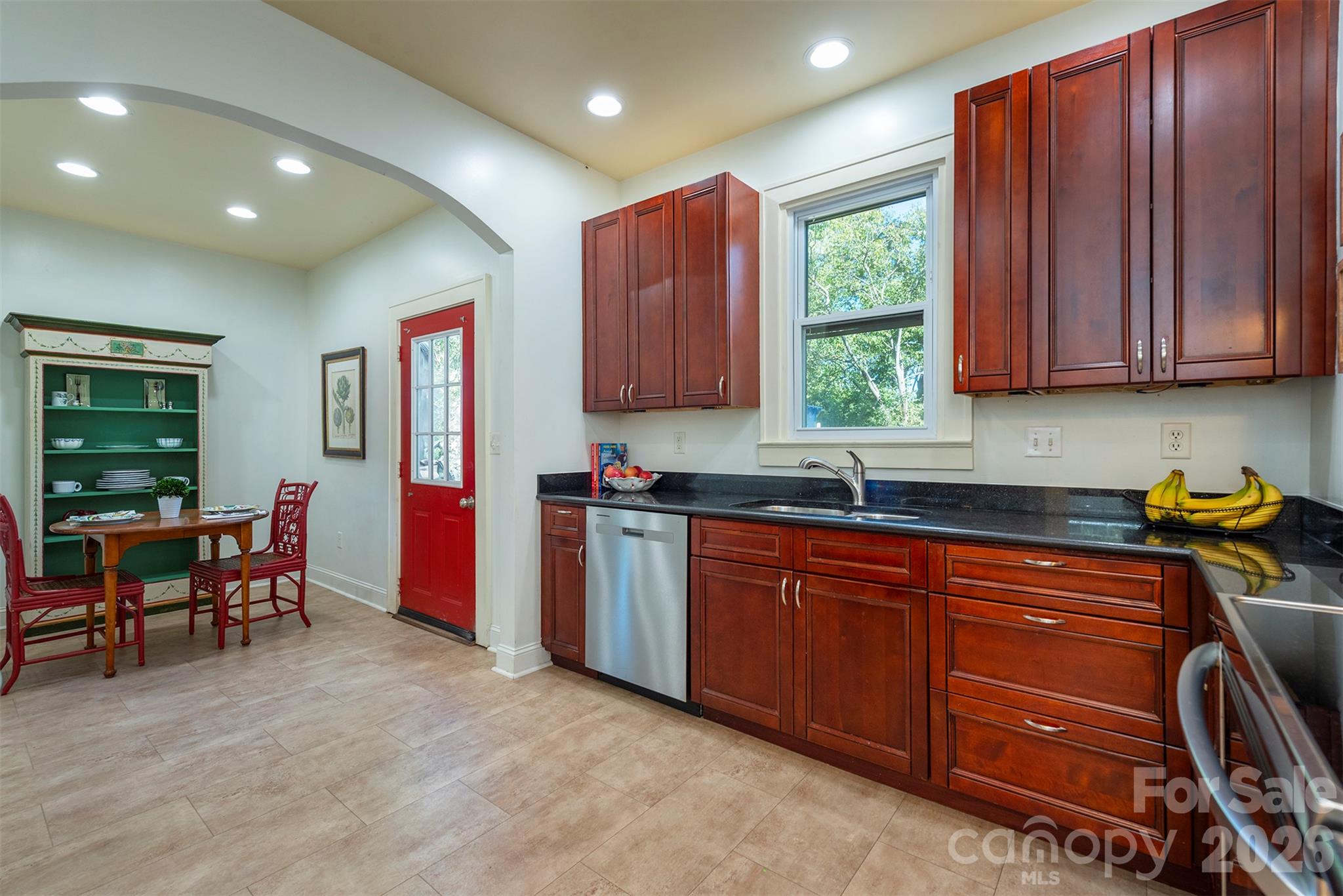 710 Merrimon Avenue Property Photo 10
