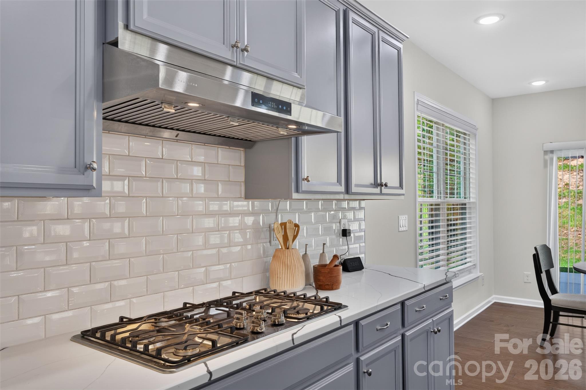 4638 Monument Valley Drive Property Photo 12
