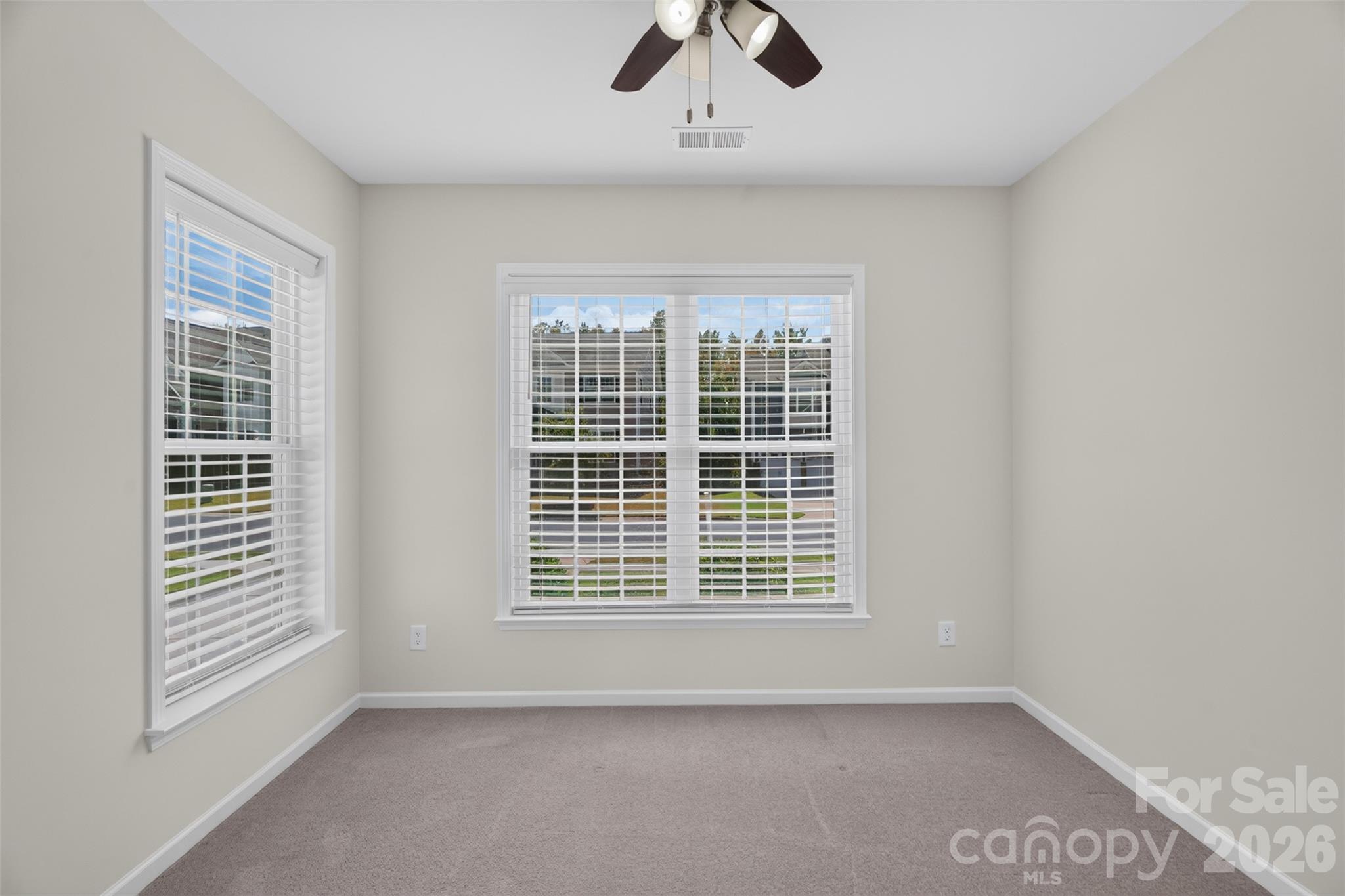 4638 Monument Valley Drive Property Photo 18
