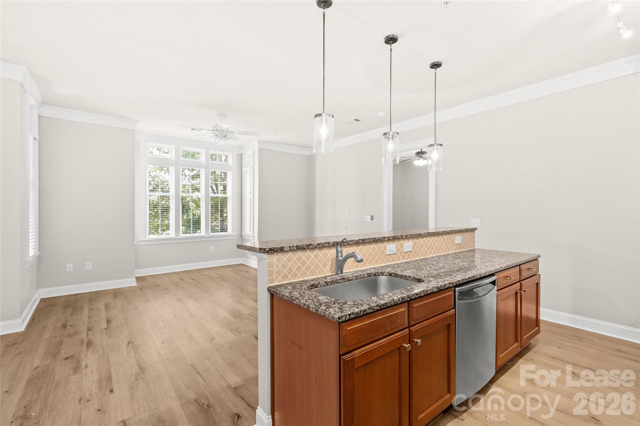 2810 Selwyn Avenue 209 Property Photo 12