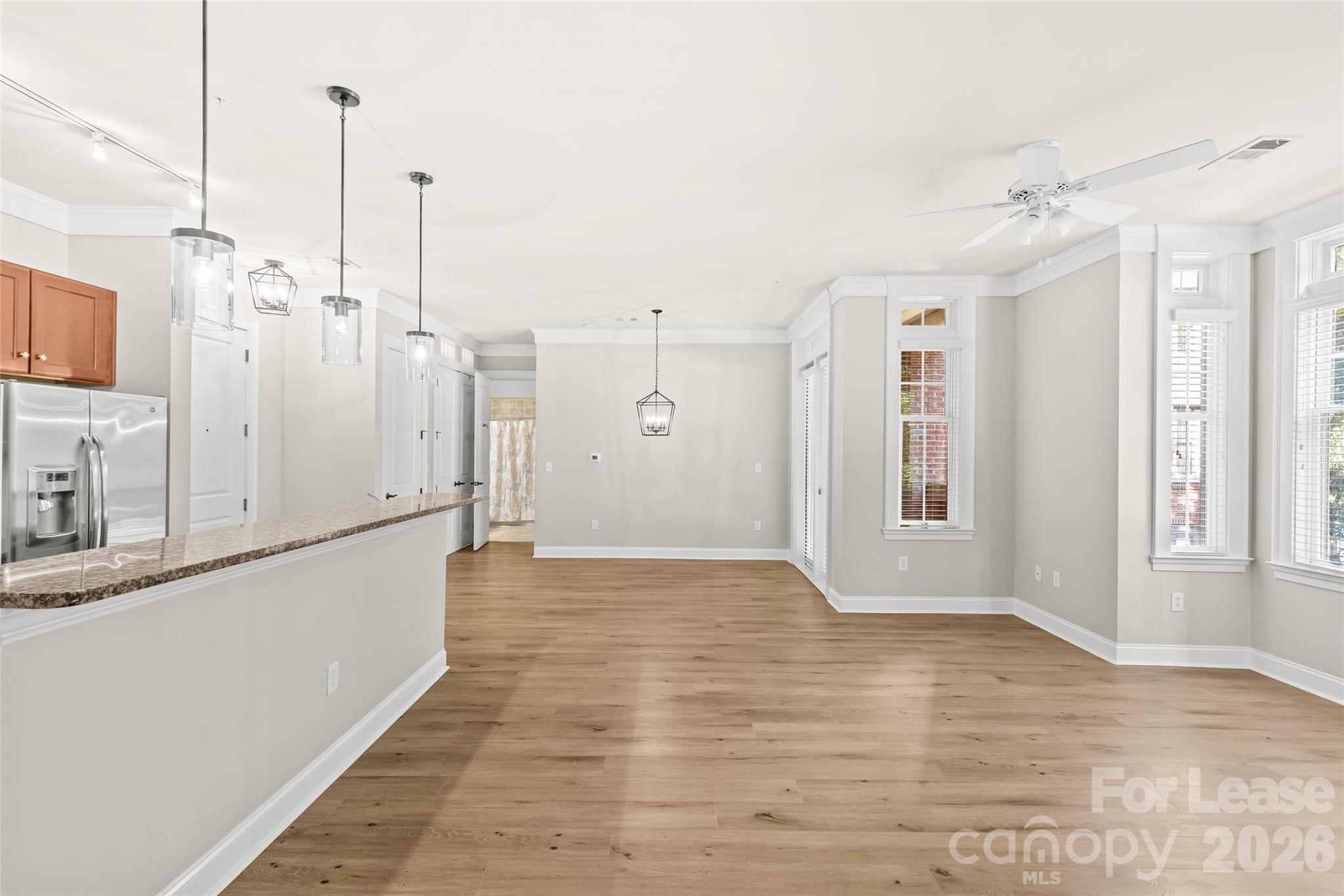 2810 Selwyn Avenue 209 Property Photo 17