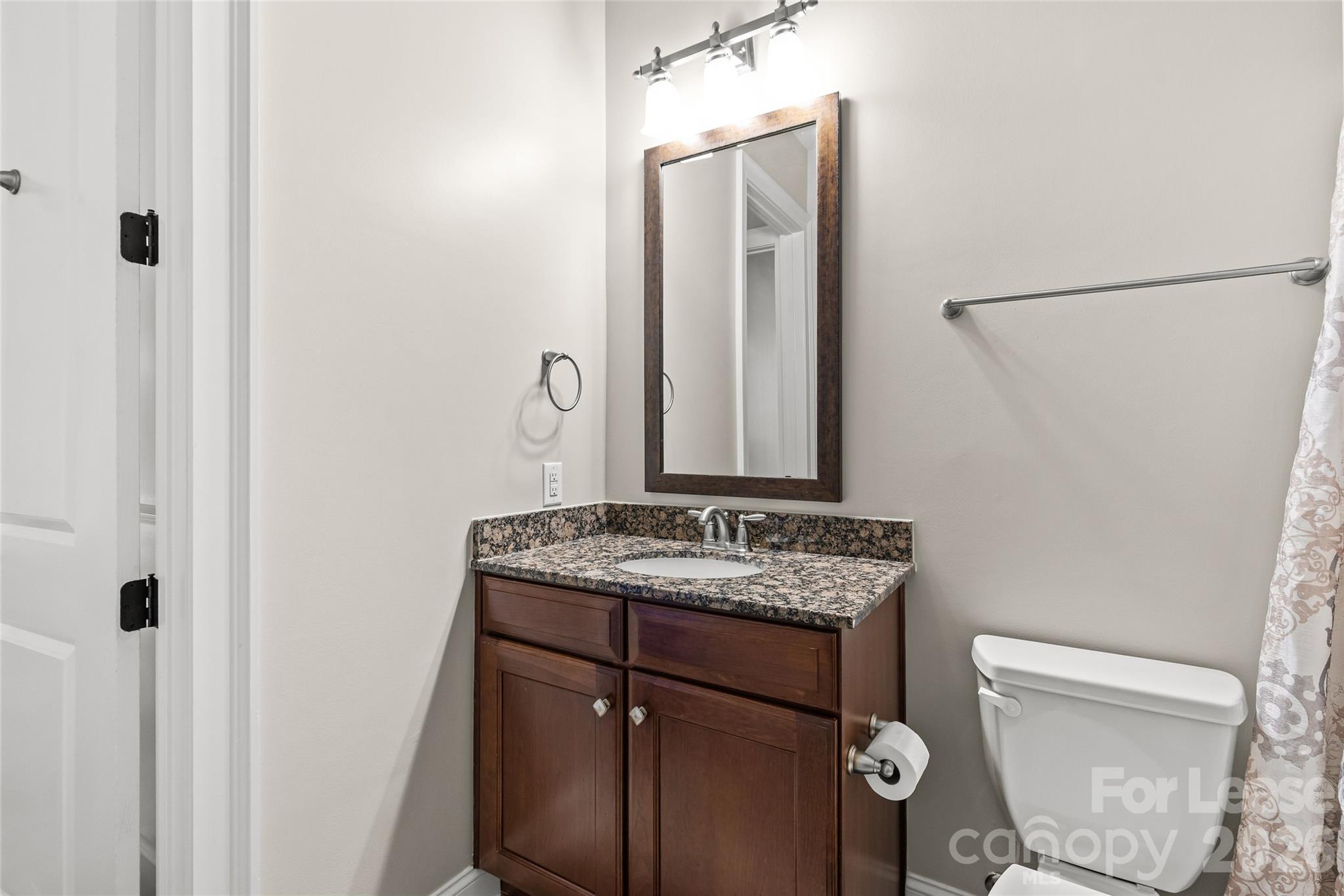 2810 Selwyn Avenue 209 Property Photo 25
