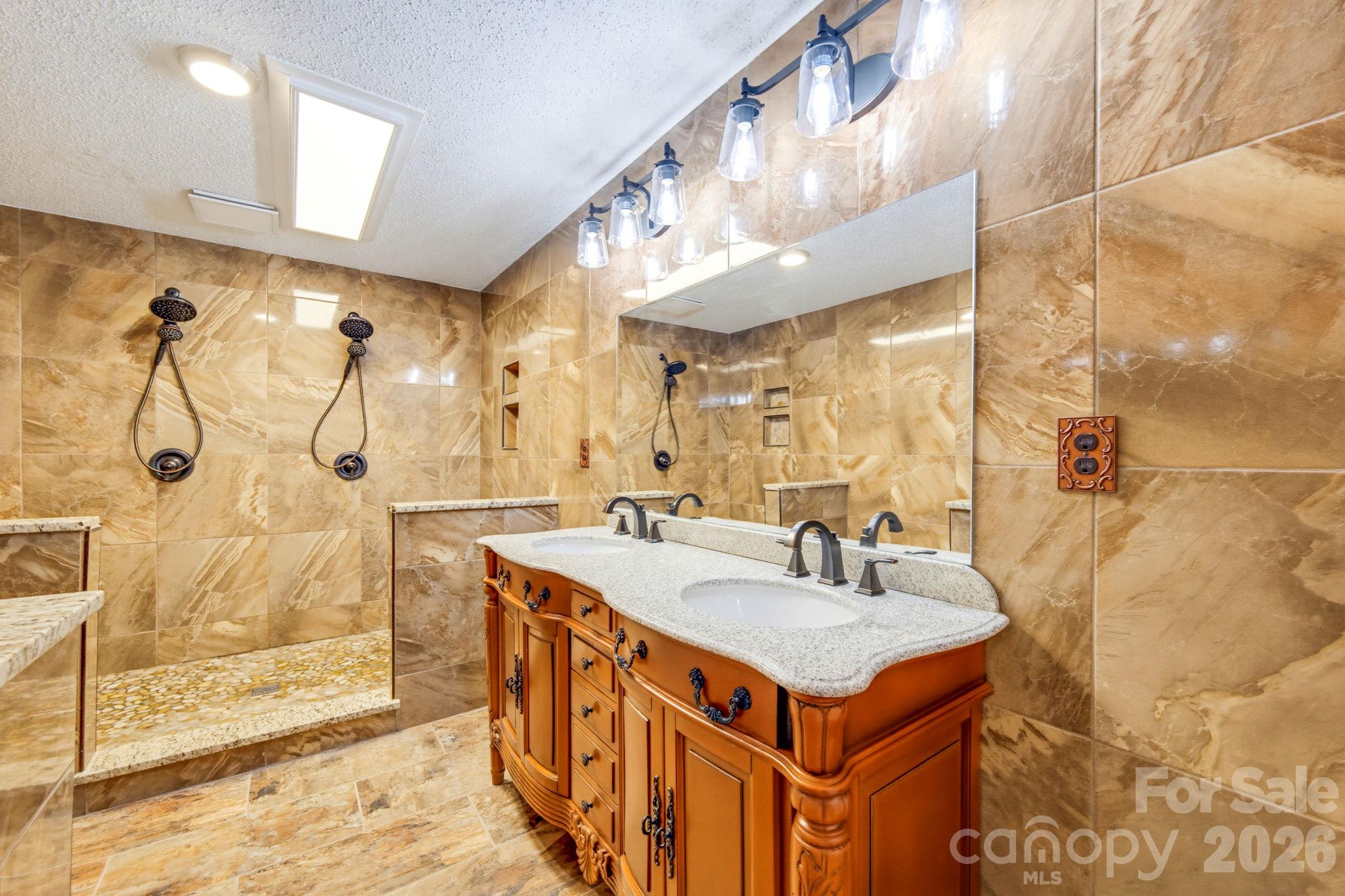 5119 Pine Springs Drive Property Photo 15