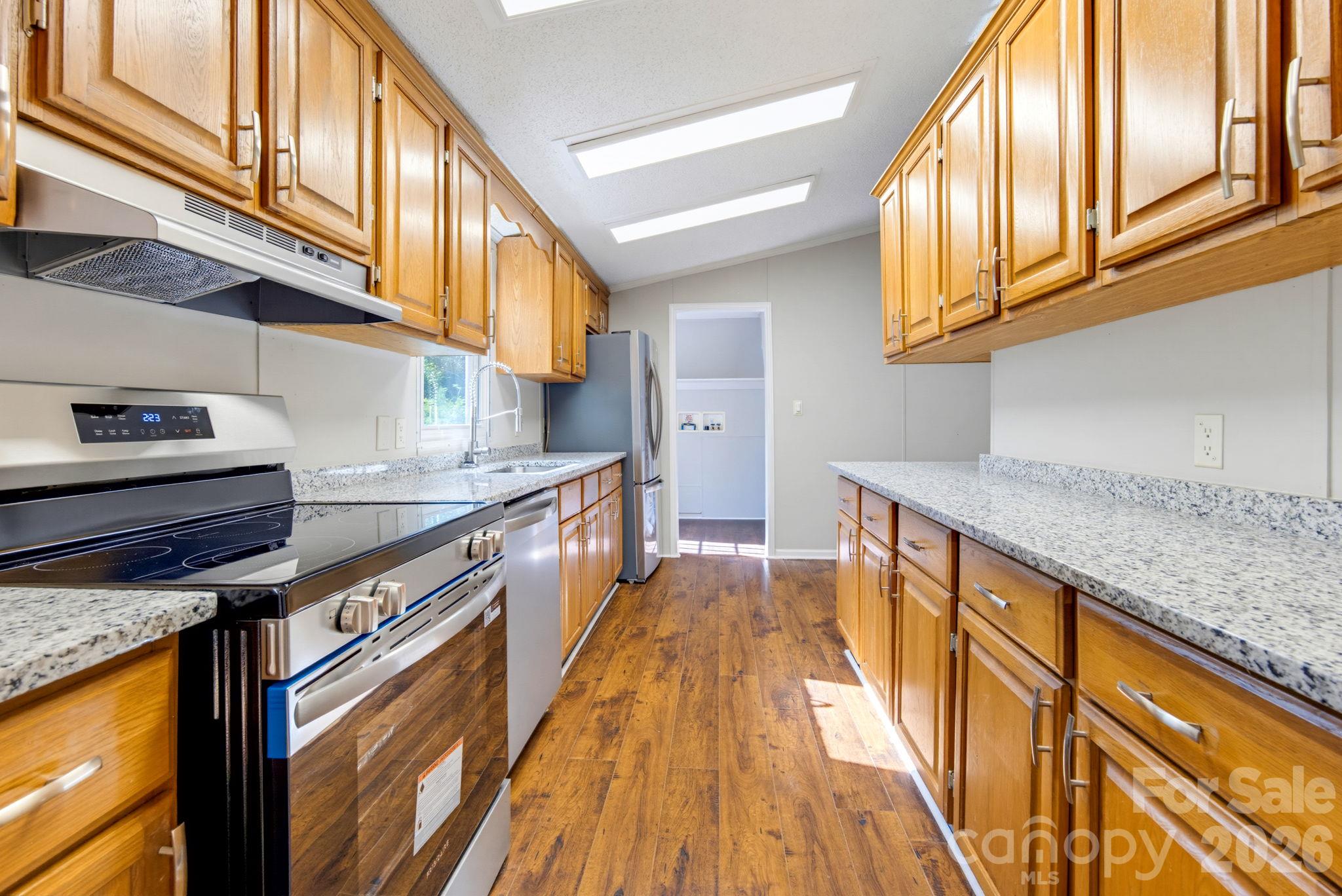5119 Pine Springs Drive Property Photo 28