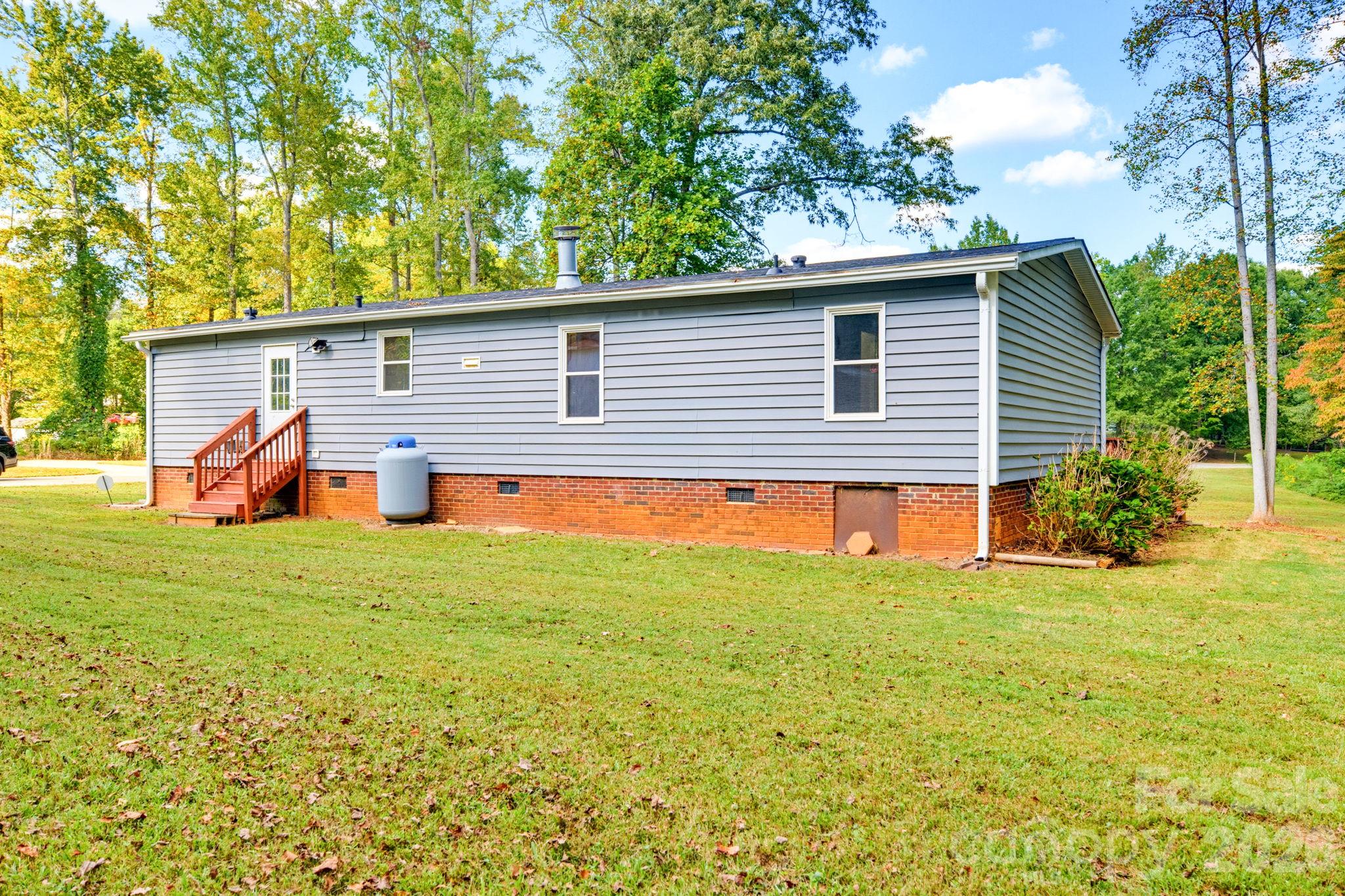 5119 Pine Springs Drive Property Photo 34
