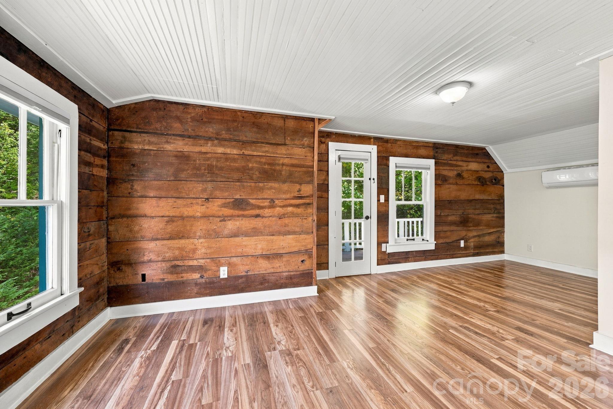 125 Timberline Drive Property Photo 26