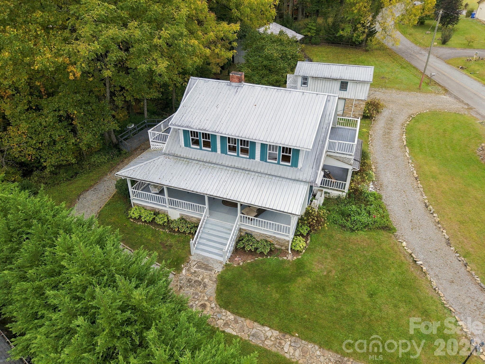 125 Timberline Drive Property Photo 47