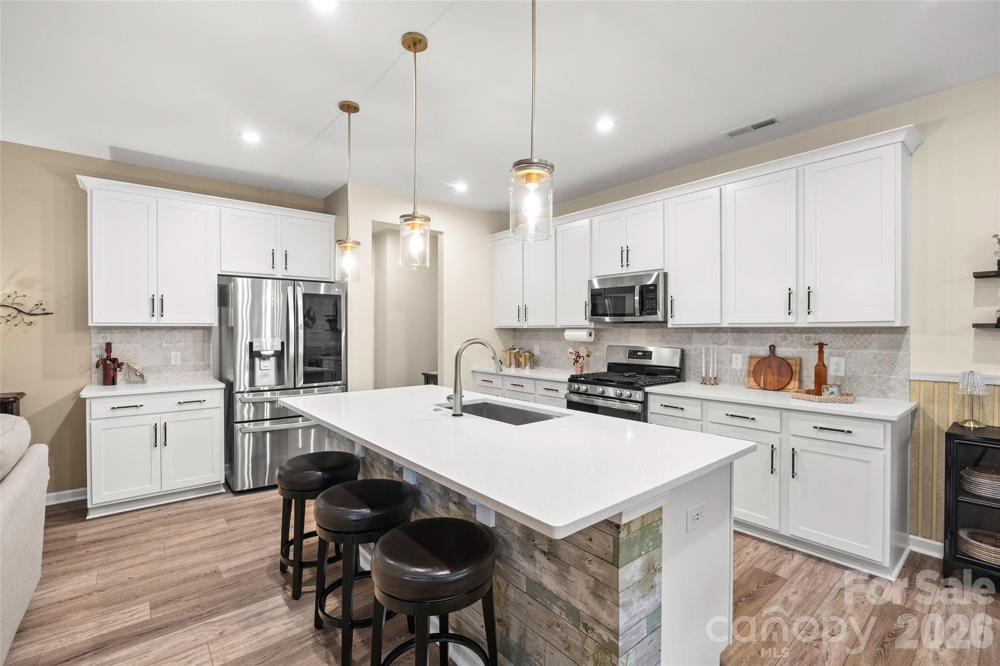 173 Amerson Drive Property Photo 10