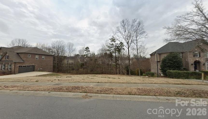 1224 Bershire Lane Property Photo 1